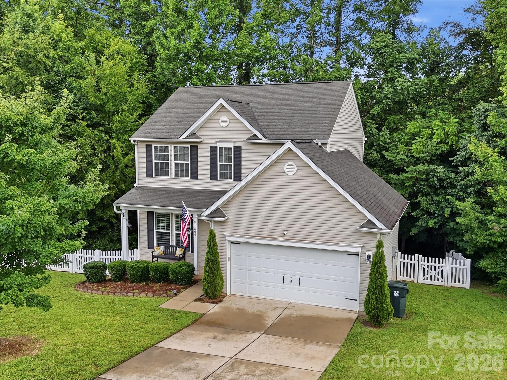 1566 Glenbar Court Property Photo 40