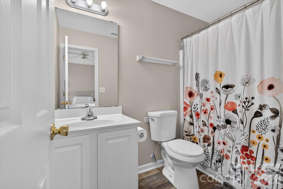 5705 Erin Drive Property Photo 15