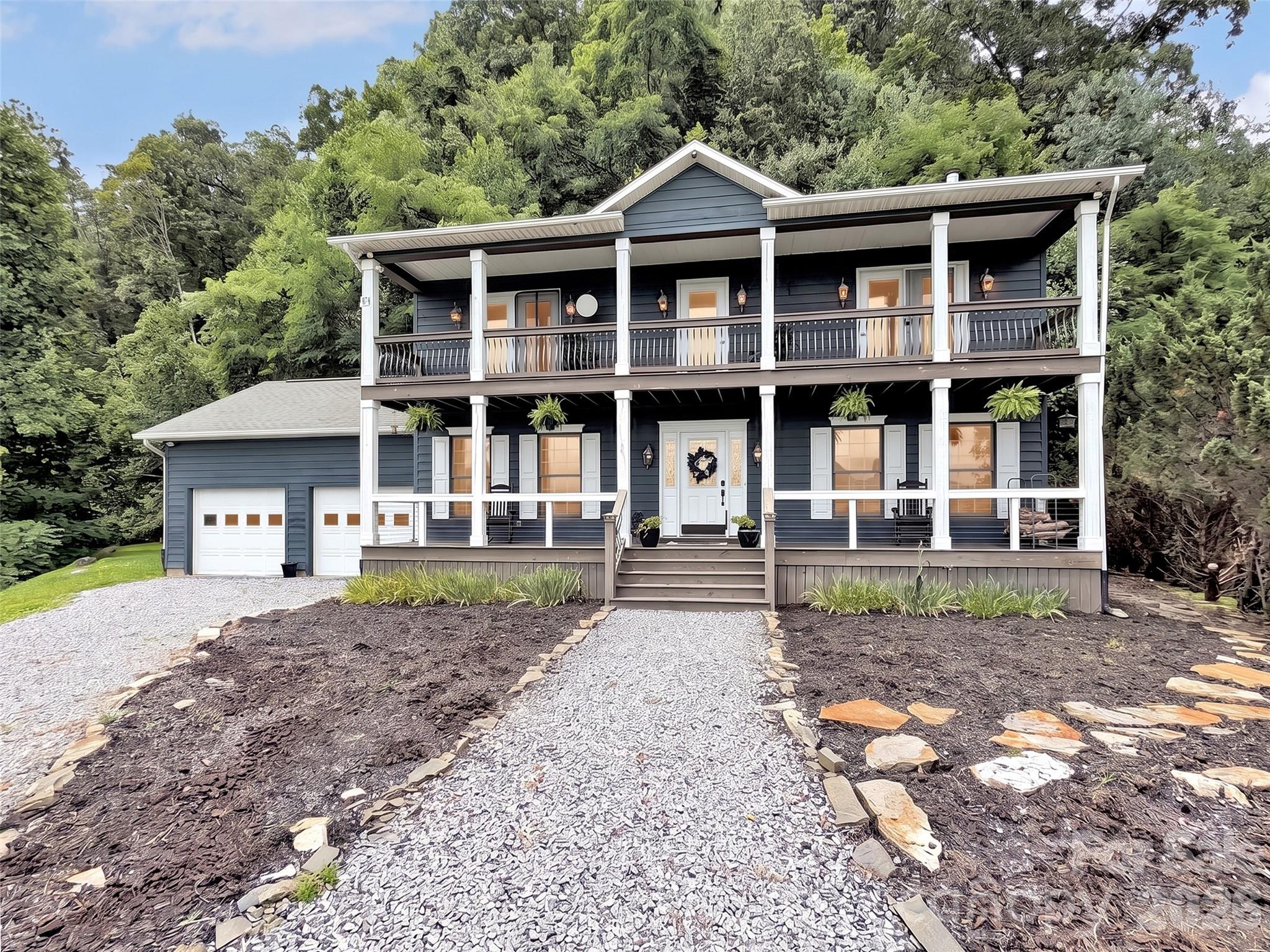 1231 Grandeur Heights Property Photo 44