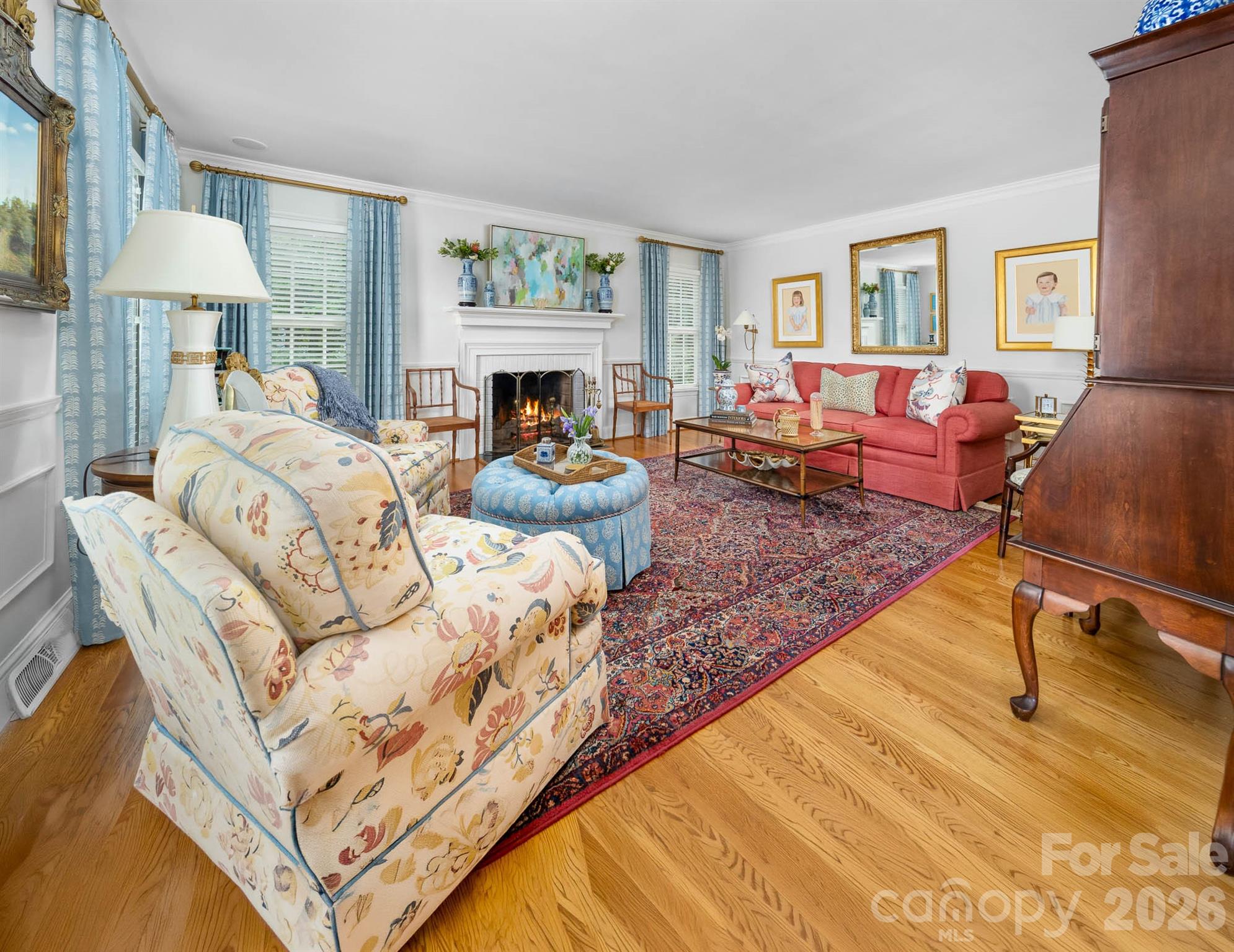 3115 Oakmont Road Property Photo 1