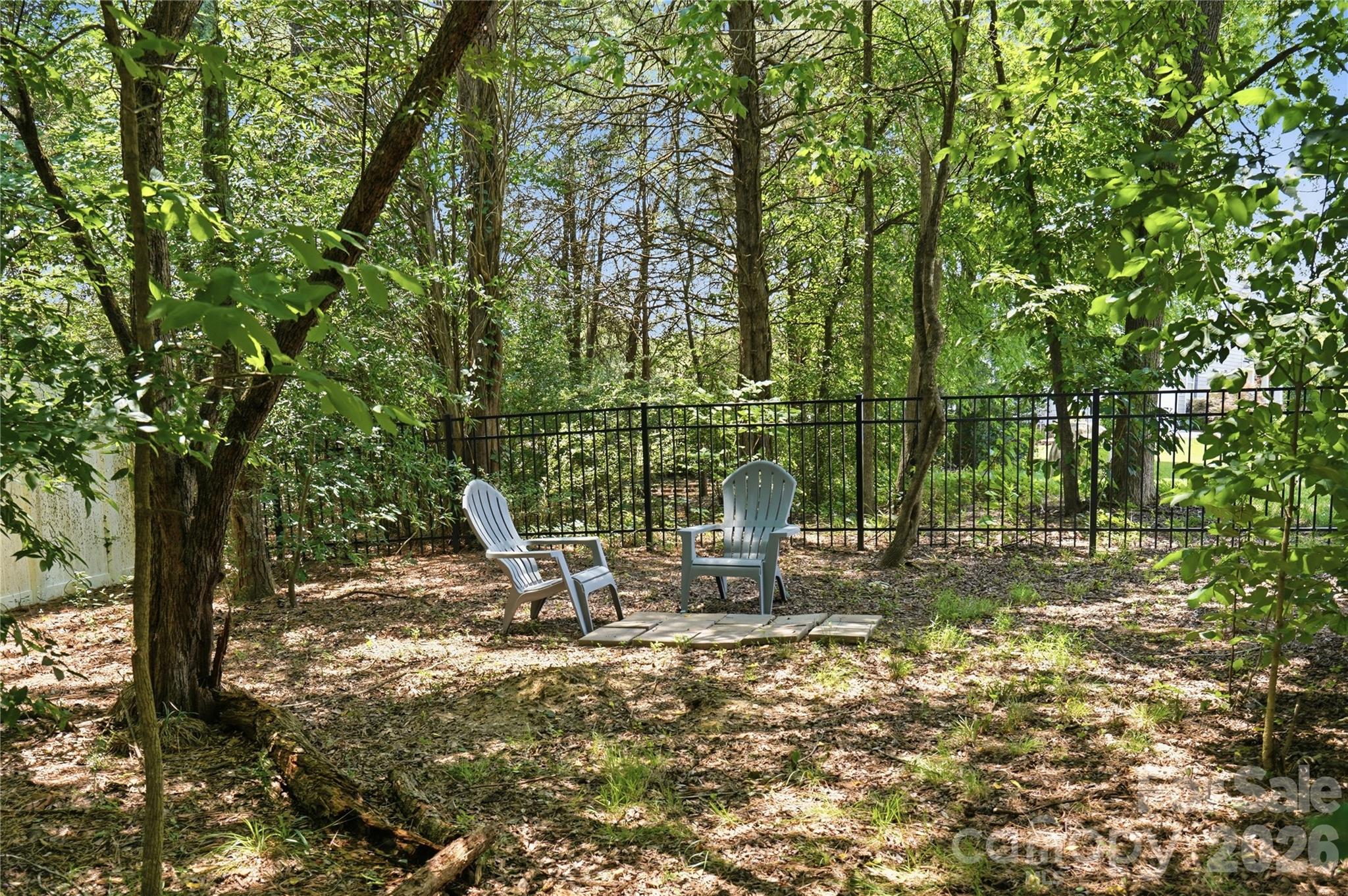 2827 Donegal Drive Property Photo 42