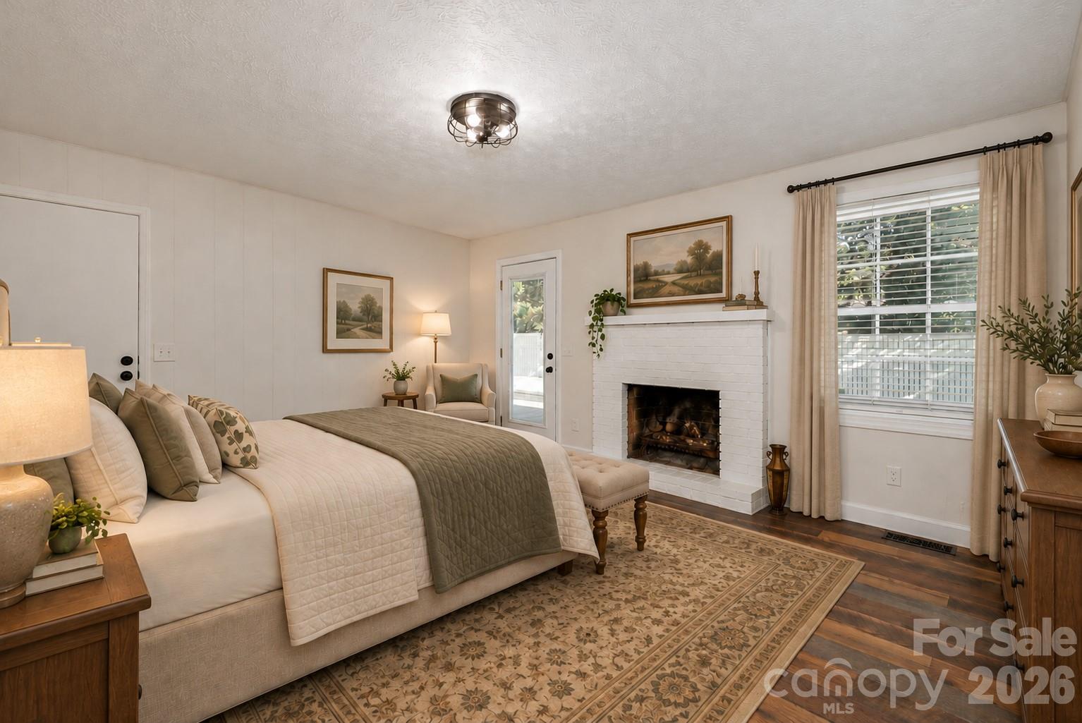 1376 Glenheath Drive Property Photo 6