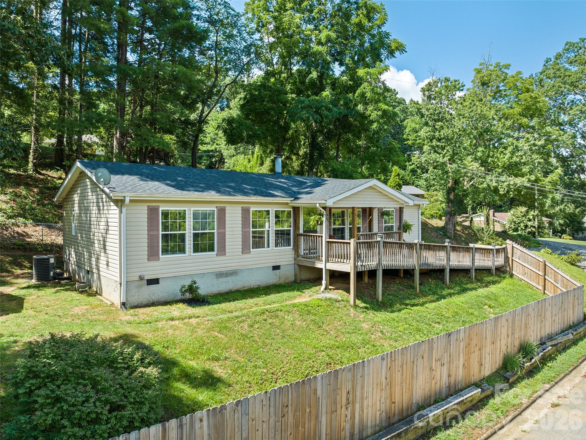 26 Cedar Street Property Photo 1