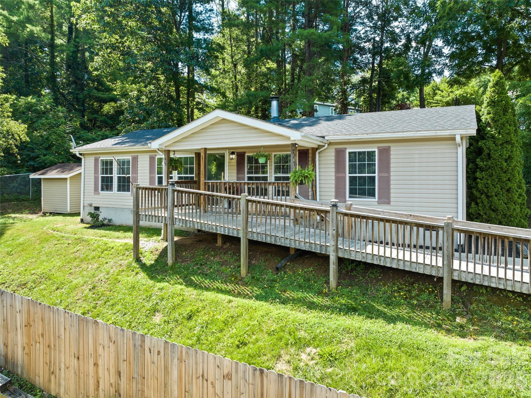 26 Cedar Street Property Photo 3