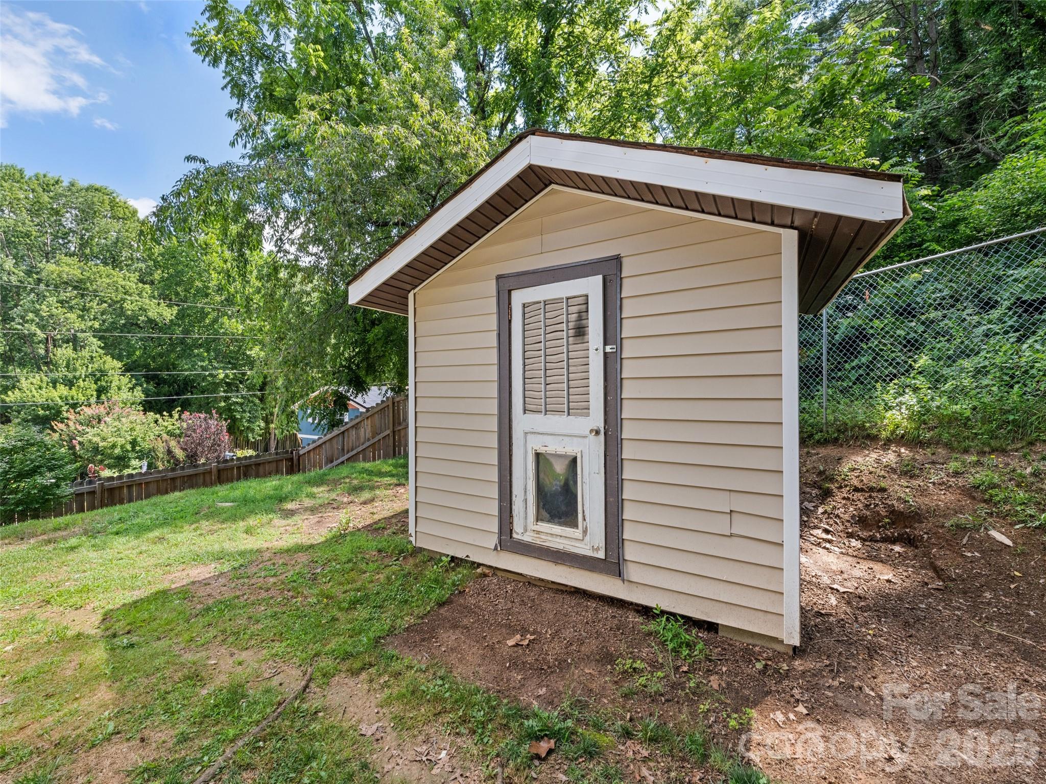 26 Cedar Street Property Photo 8