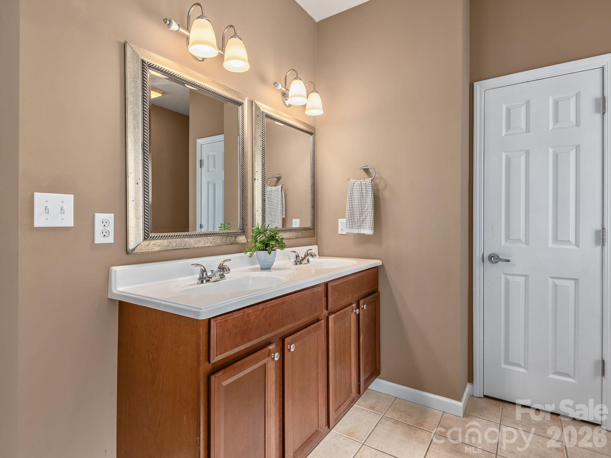 509 Shamrock Drive Property Photo 13