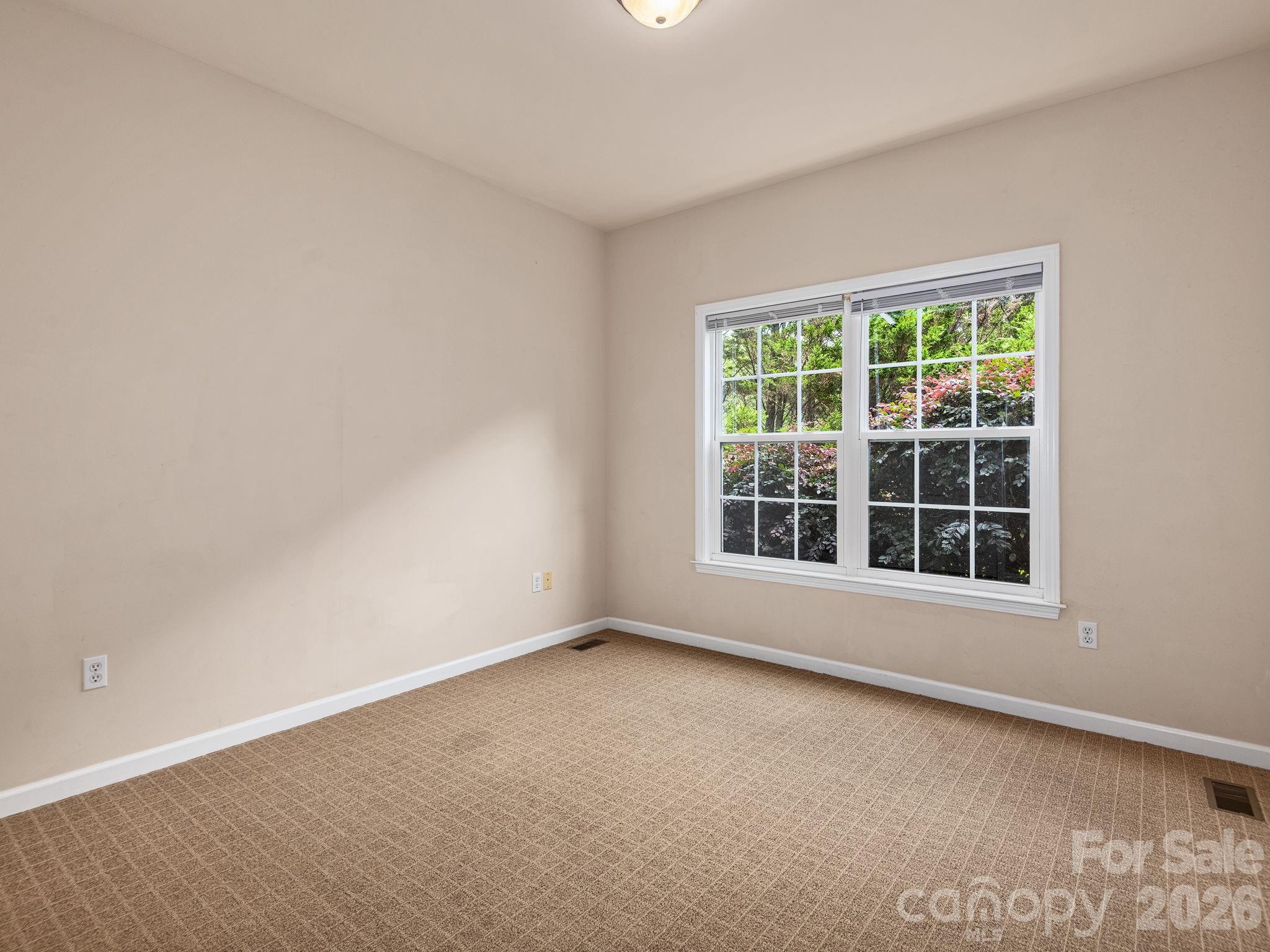 509 Shamrock Drive Property Photo 14