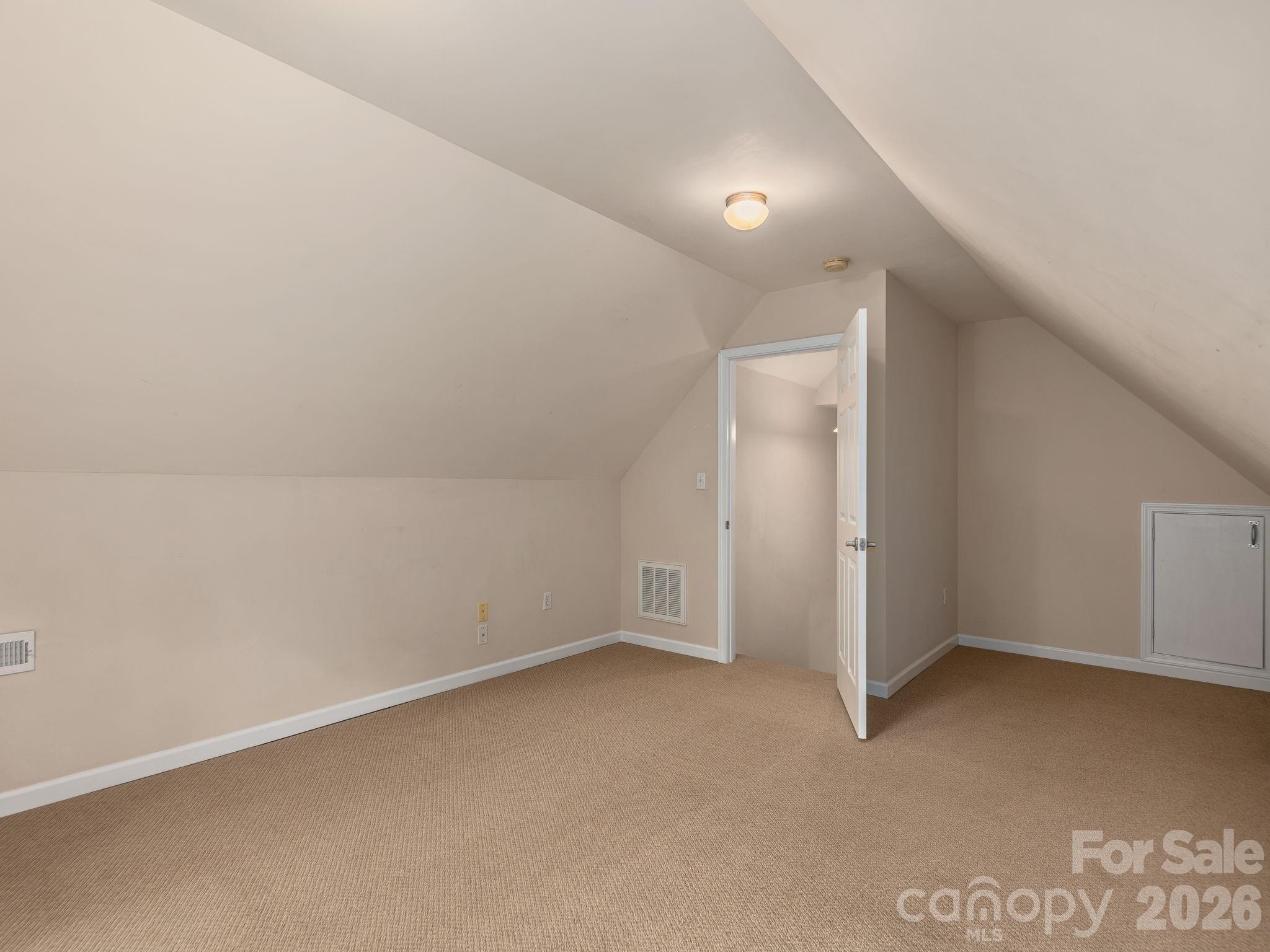 509 Shamrock Drive Property Photo 17