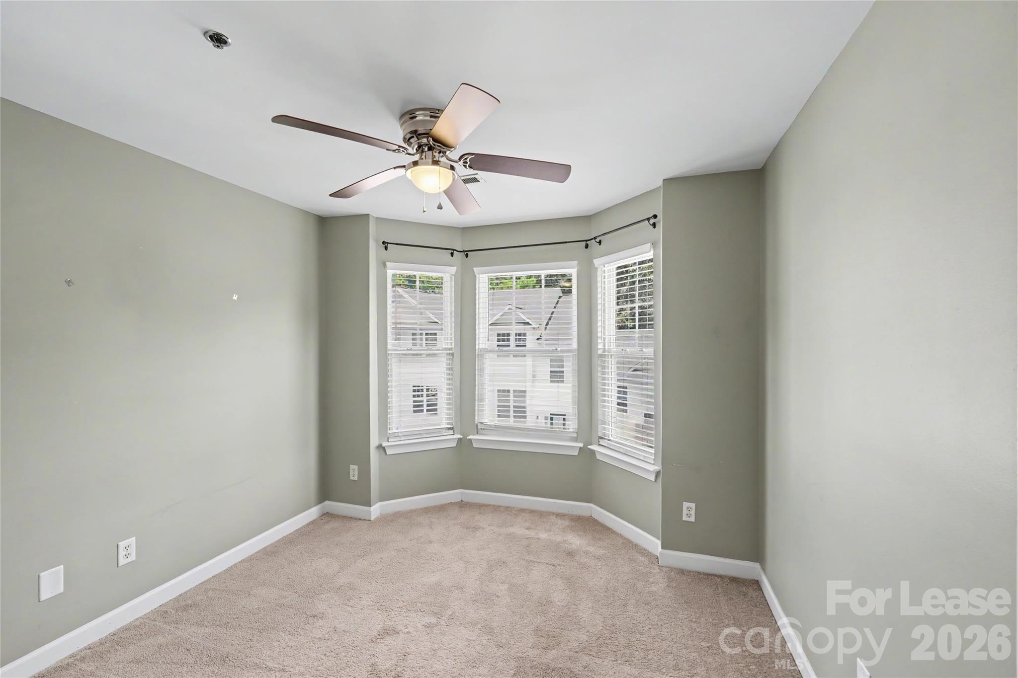 6424 Royal Celadon Way Property Photo 6