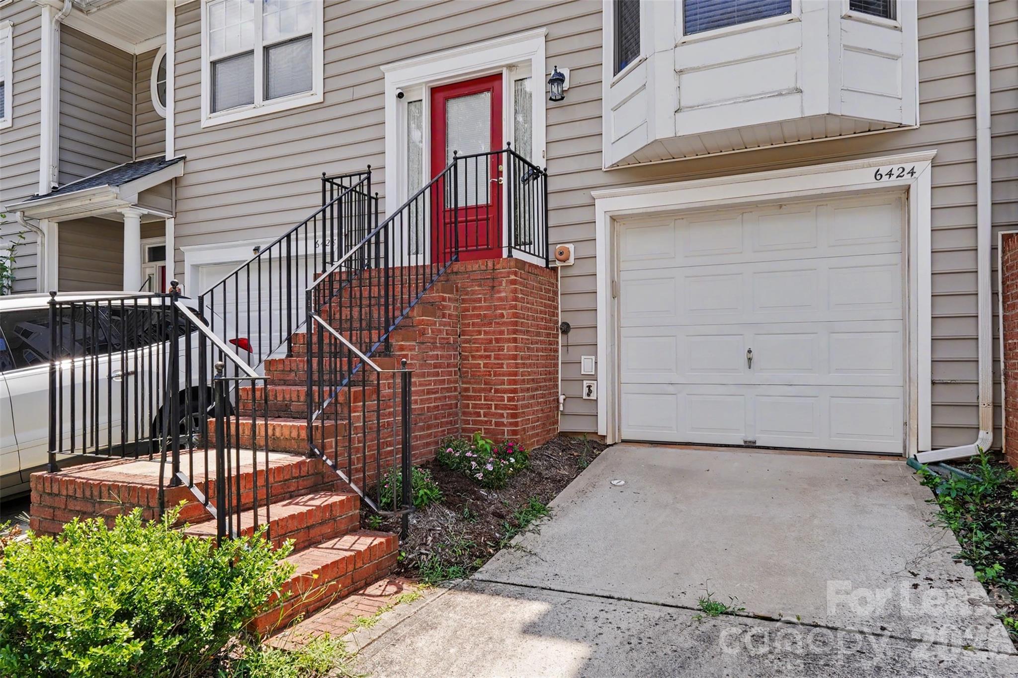 6424 Royal Celadon Way Property Photo 27