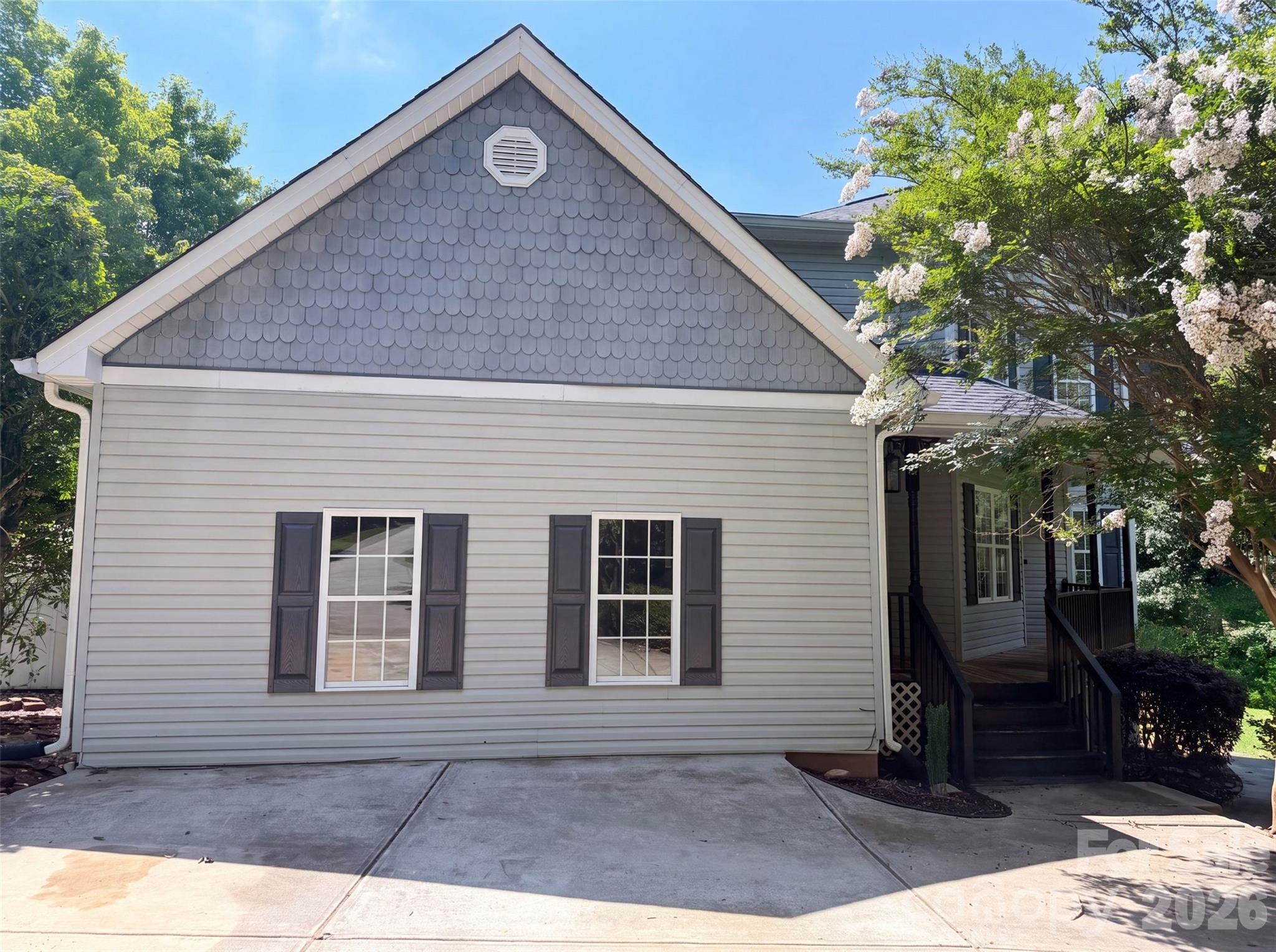 4270 Mountain Creek Road Property Photo 1