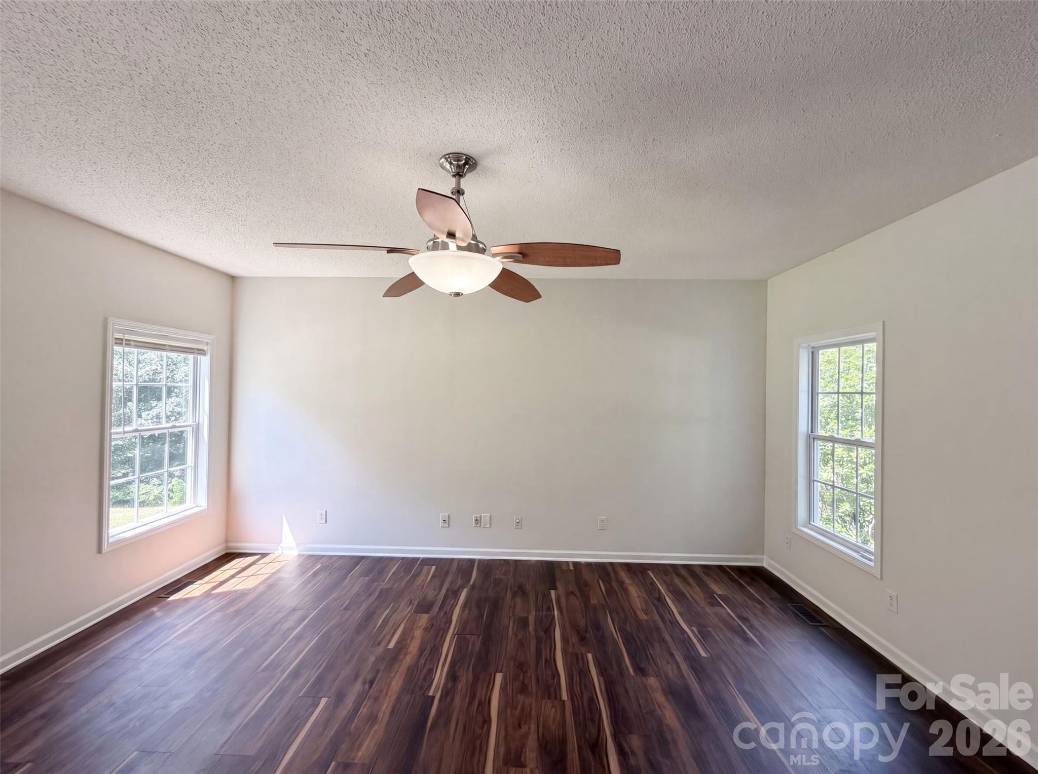 4270 Mountain Creek Road Property Photo 3