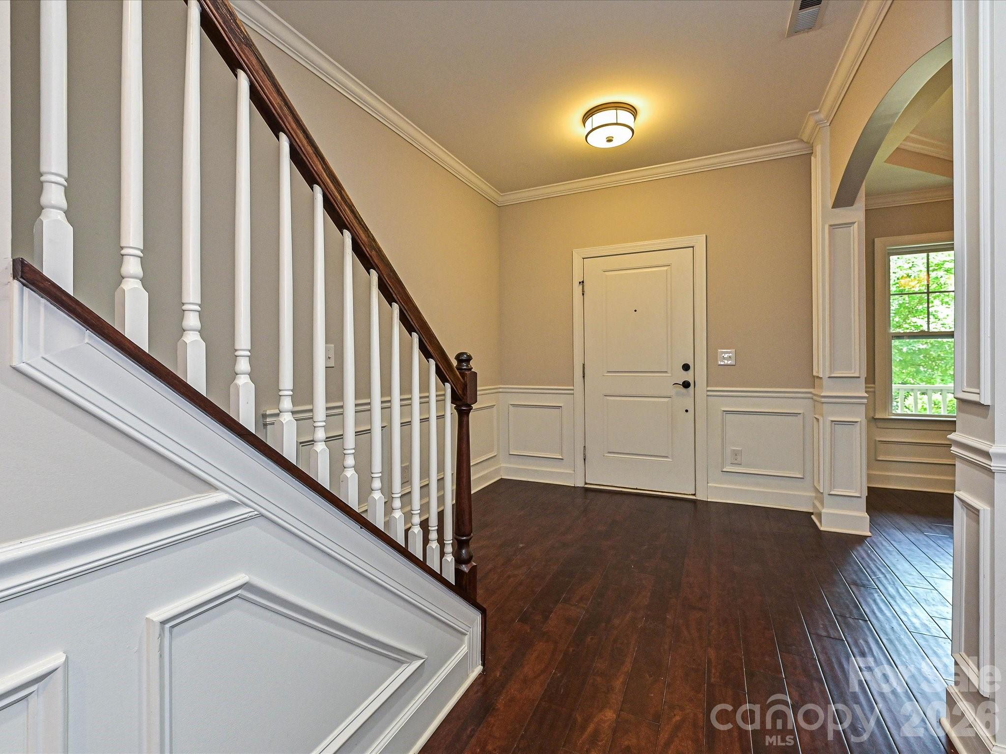 1336 Huntcliff Drive Property Photo 4