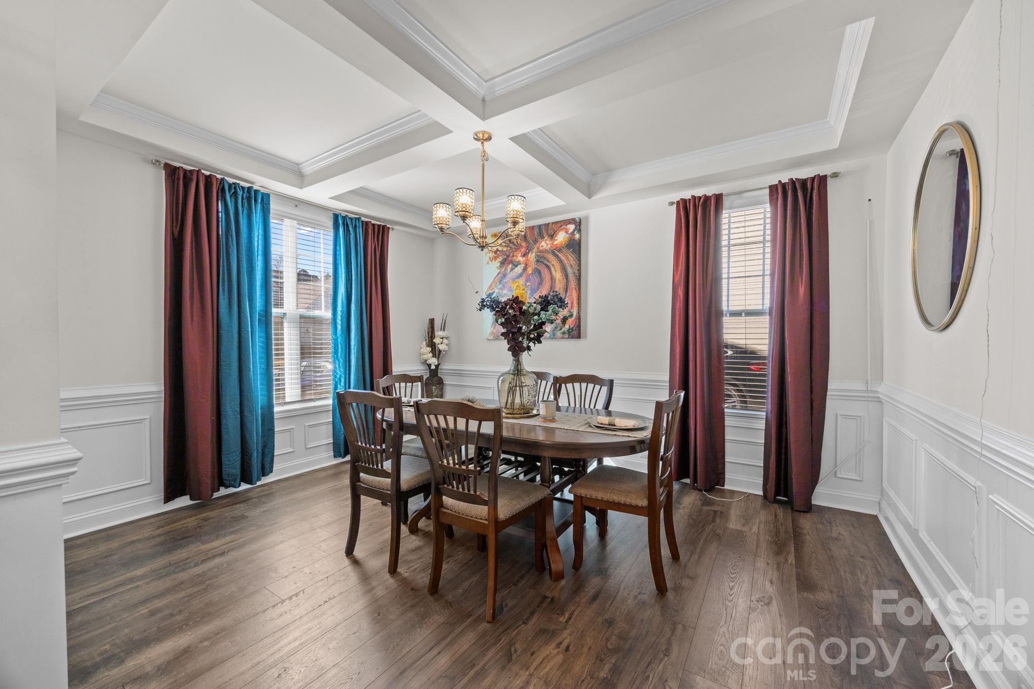 2045 Saddlebred Drive Property Photo 3