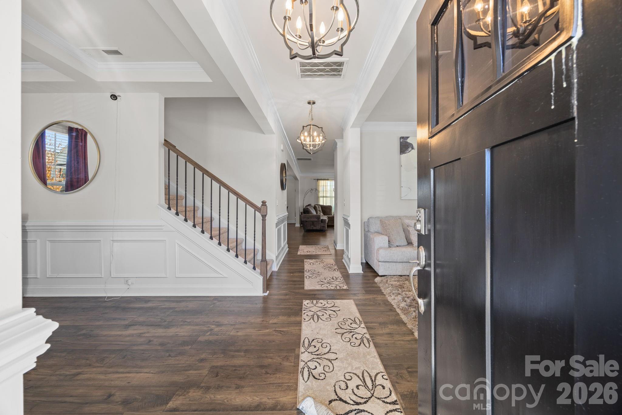 2045 Saddlebred Drive Property Photo 11