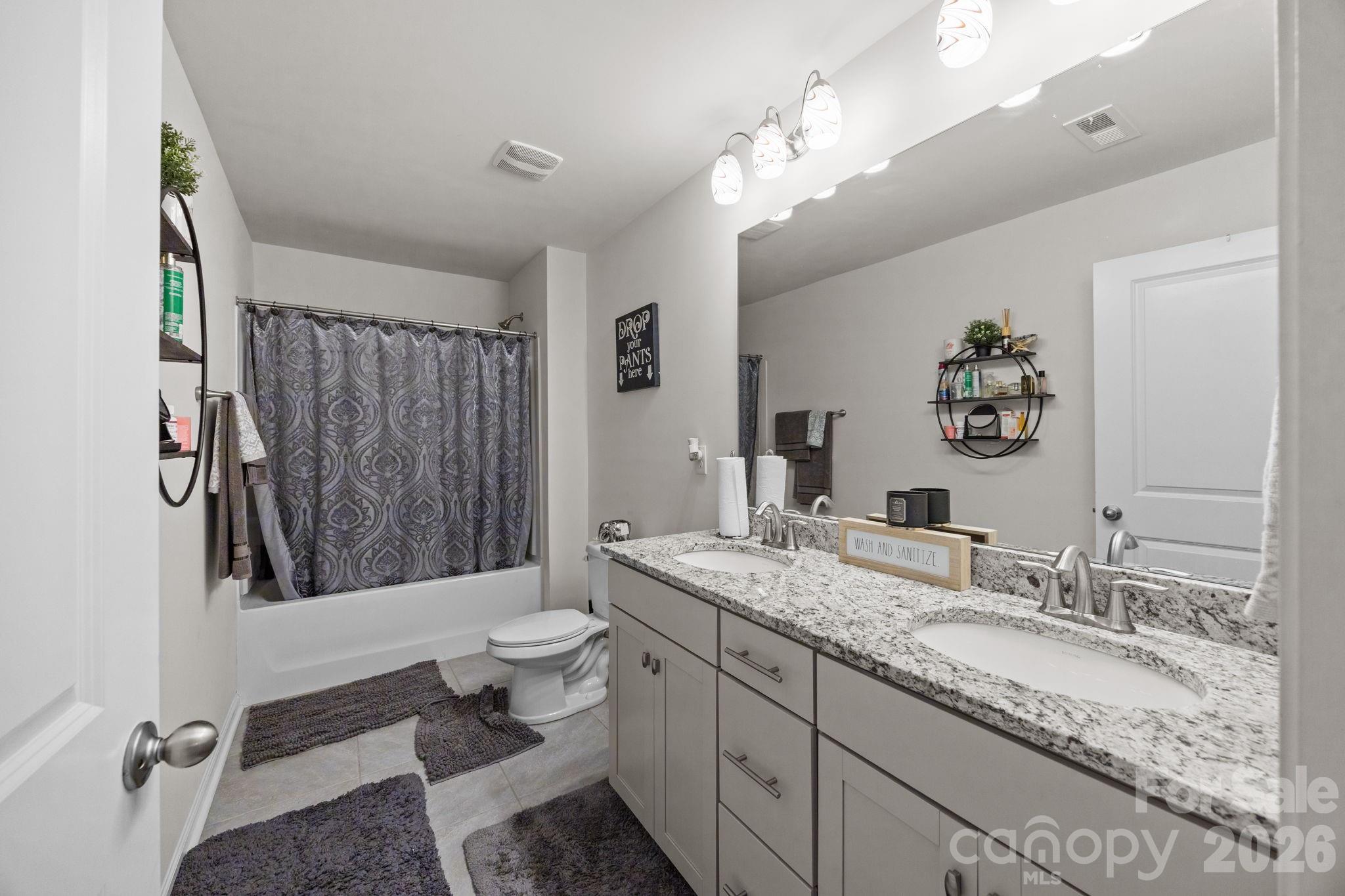 2045 Saddlebred Drive Property Photo 22