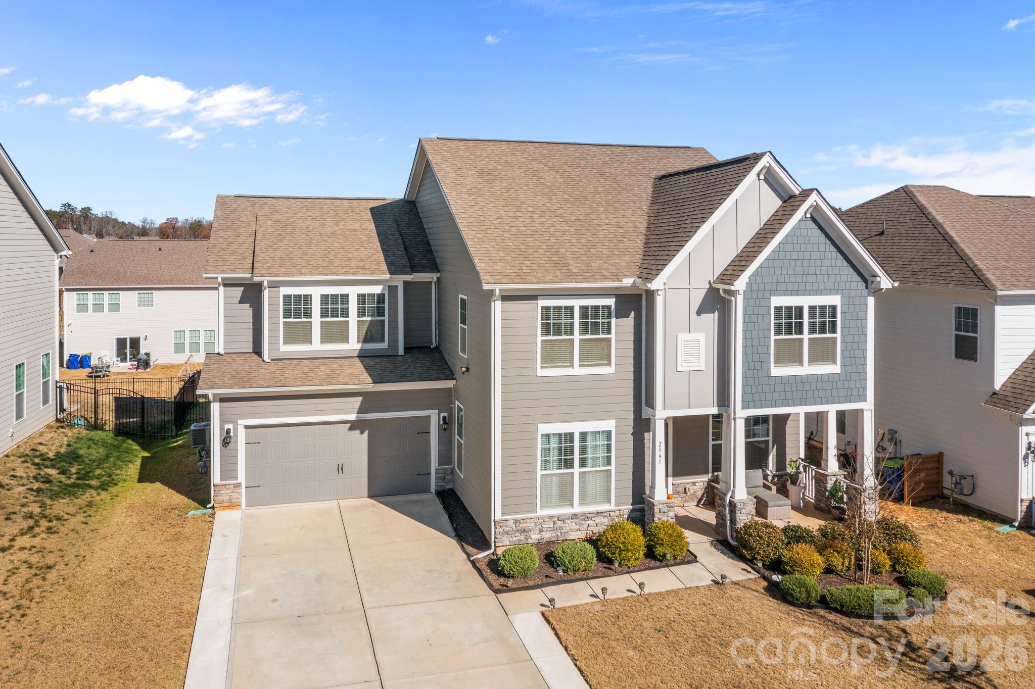 2045 Saddlebred Drive Property Photo 35