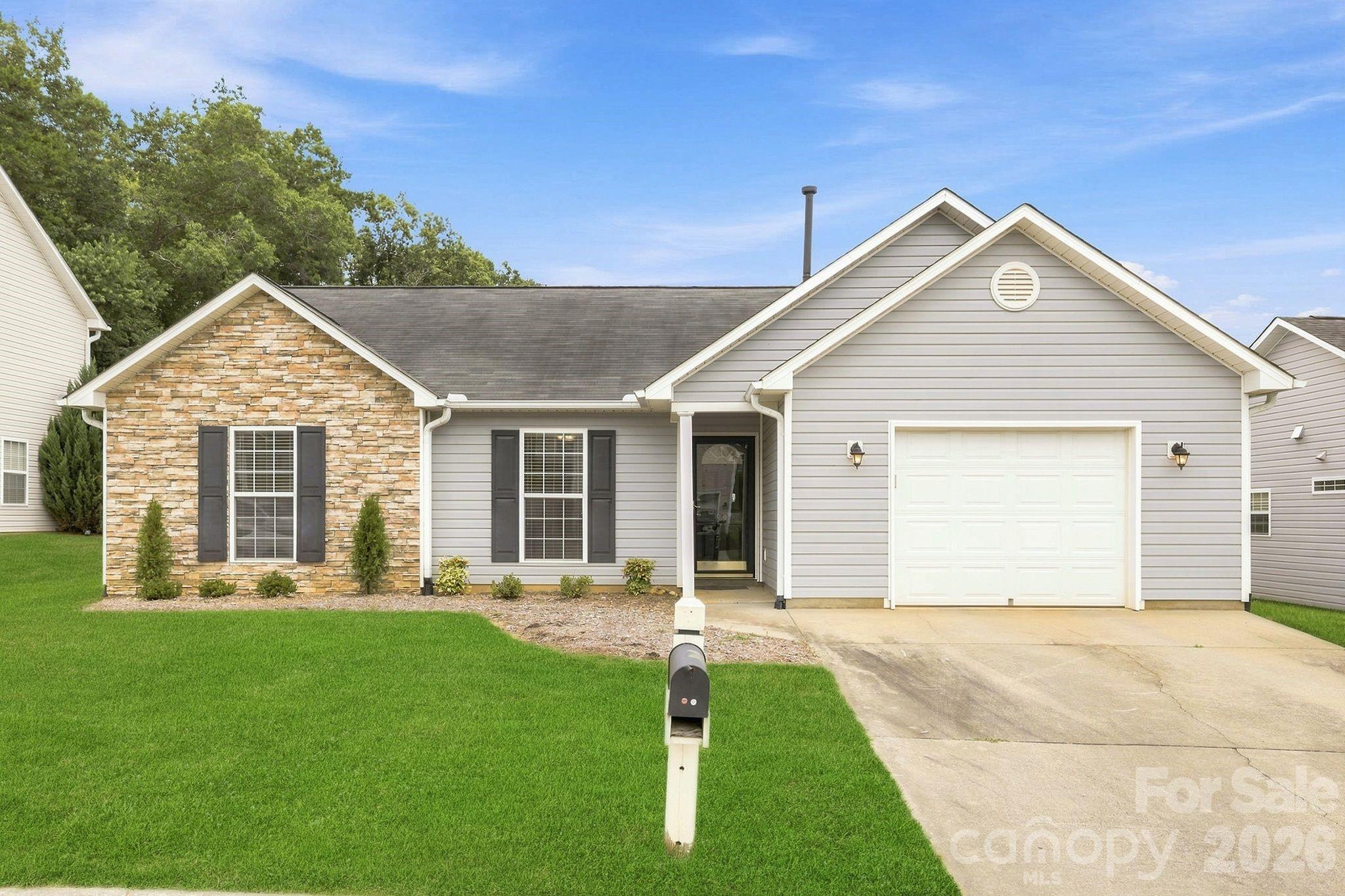 99 Yadkin Road Property Photo 2