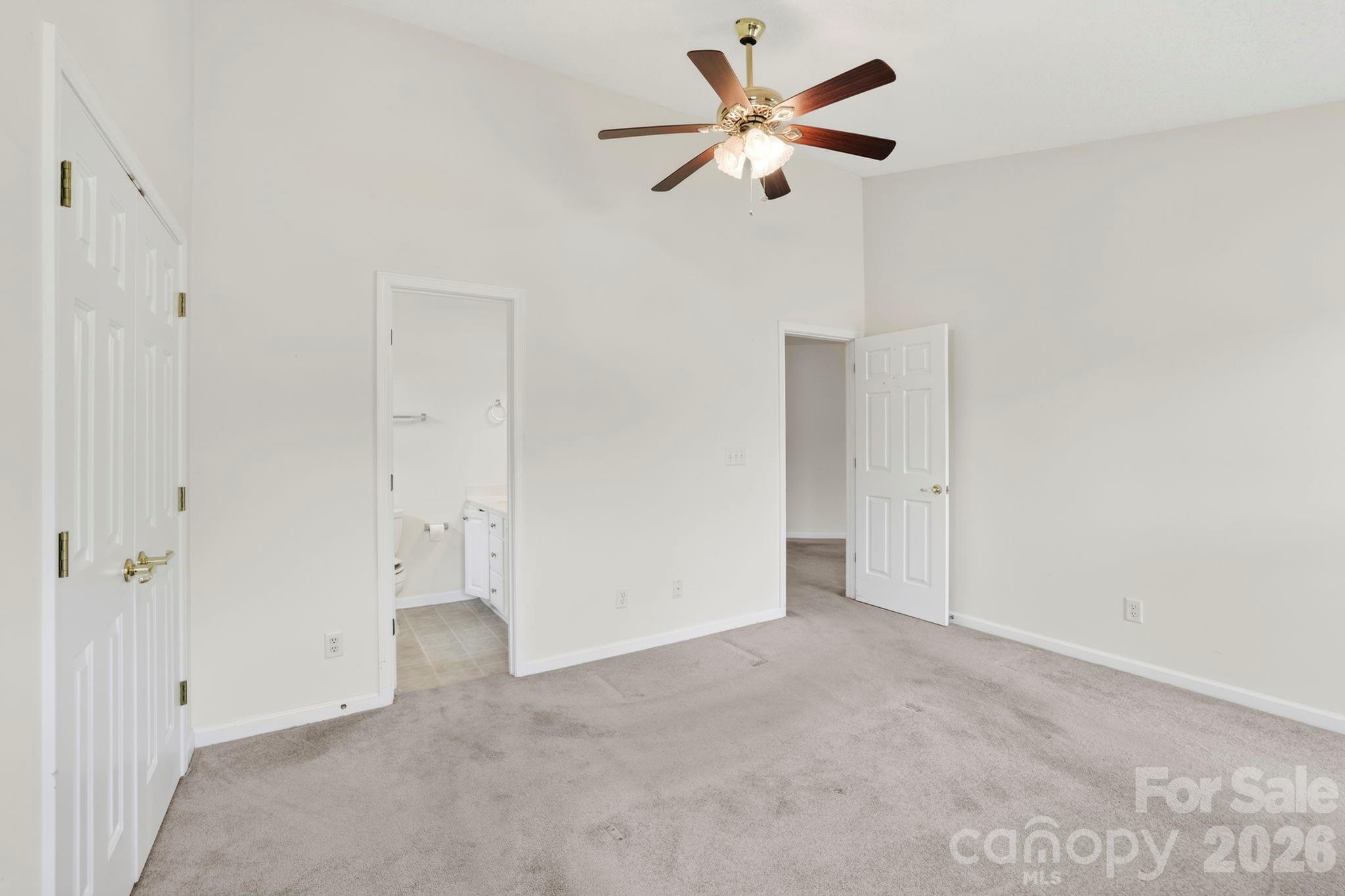 99 Yadkin Road Property Photo 25