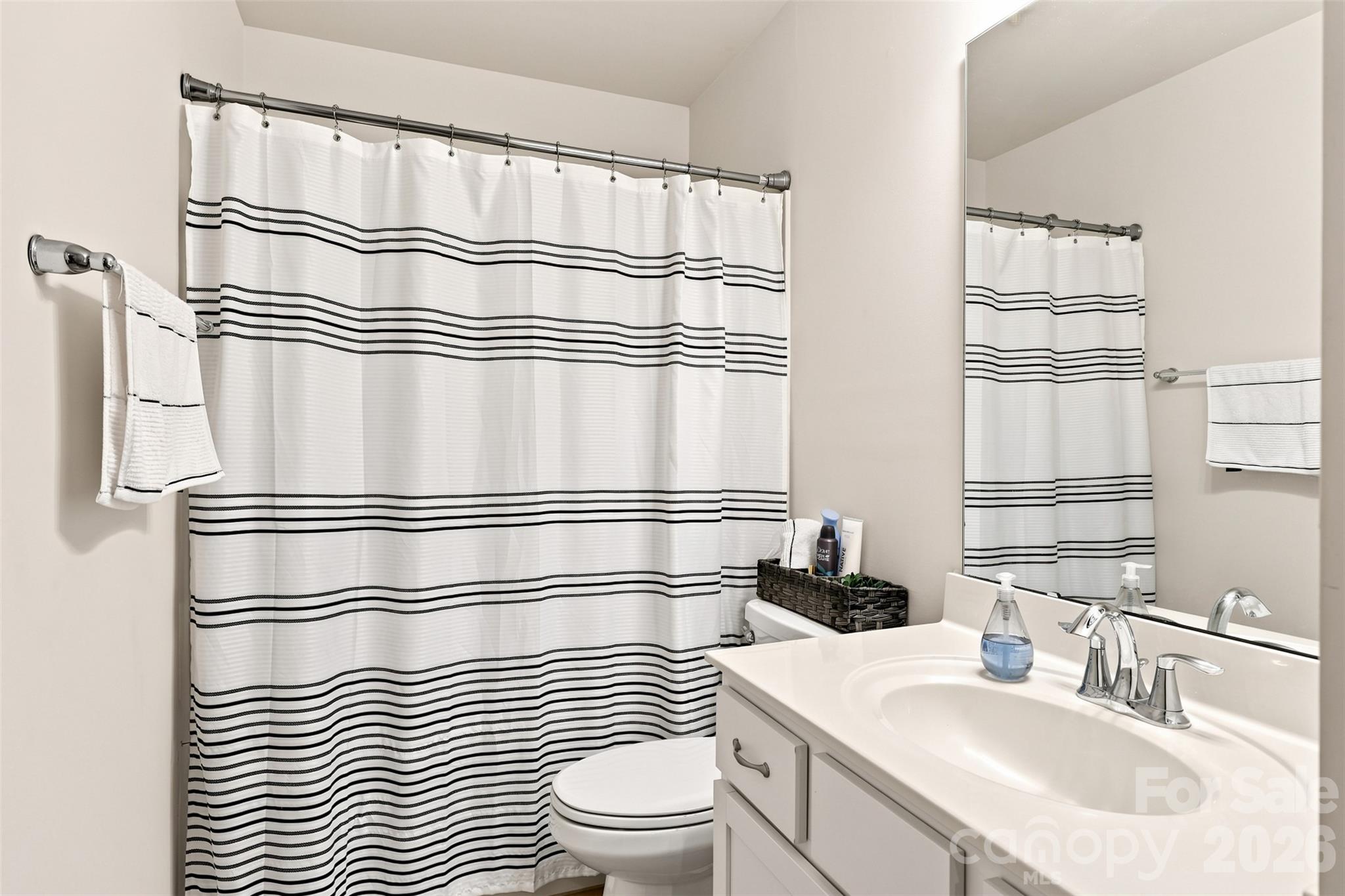 347 Kennebel Place Property Photo 22