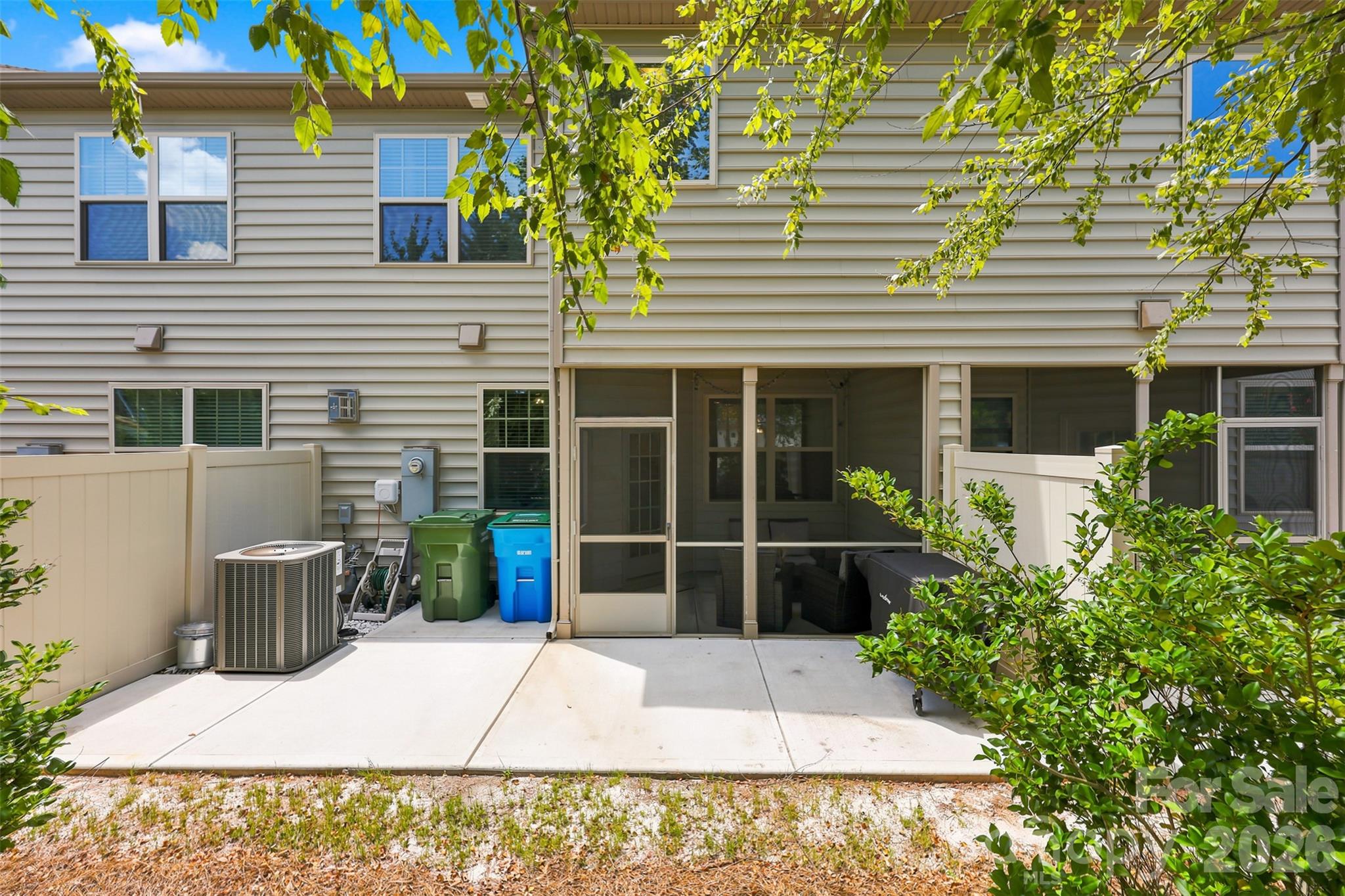 347 Kennebel Place Property Photo 28