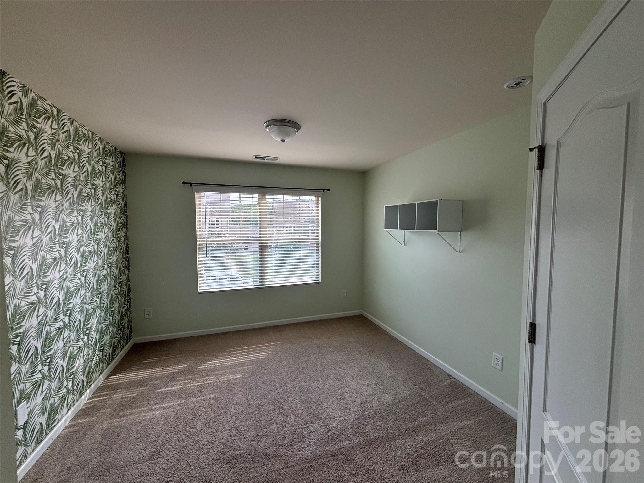 347 Kennebel Place Property Photo 28