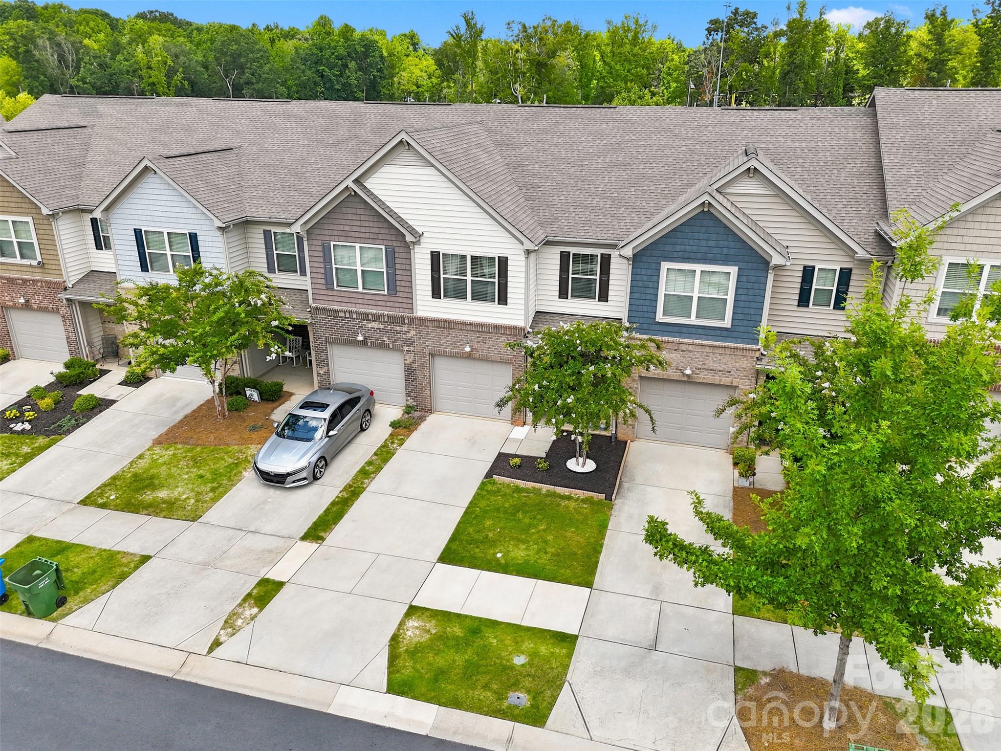 347 Kennebel Place Property Photo 29