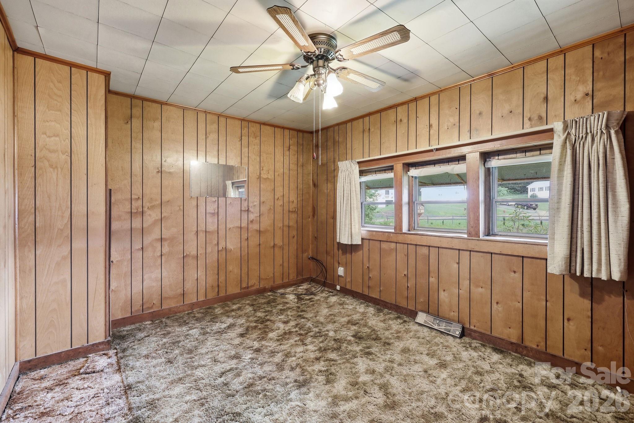 209 Virginia Avenue Property Photo 11