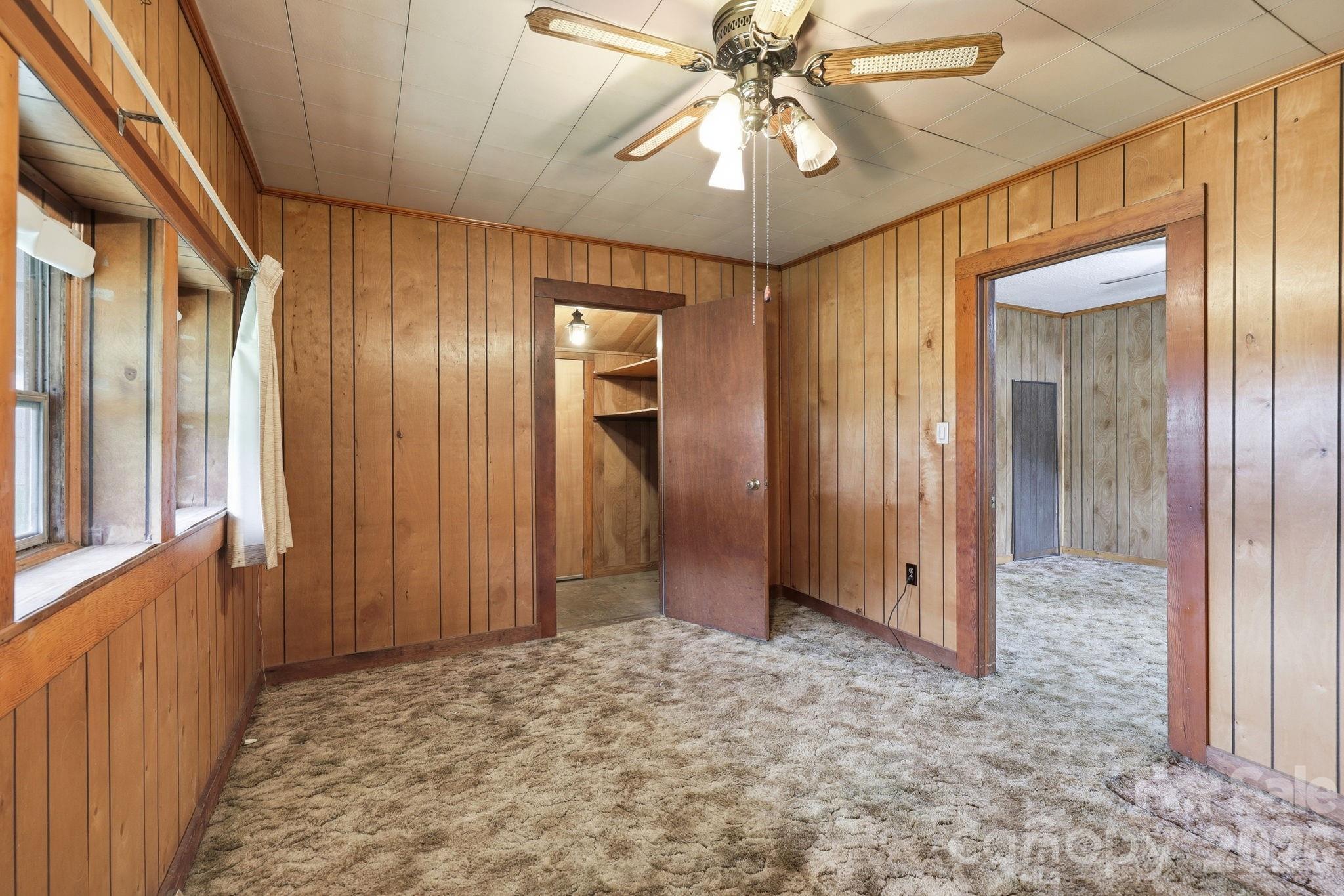 209 Virginia Avenue Property Photo 12