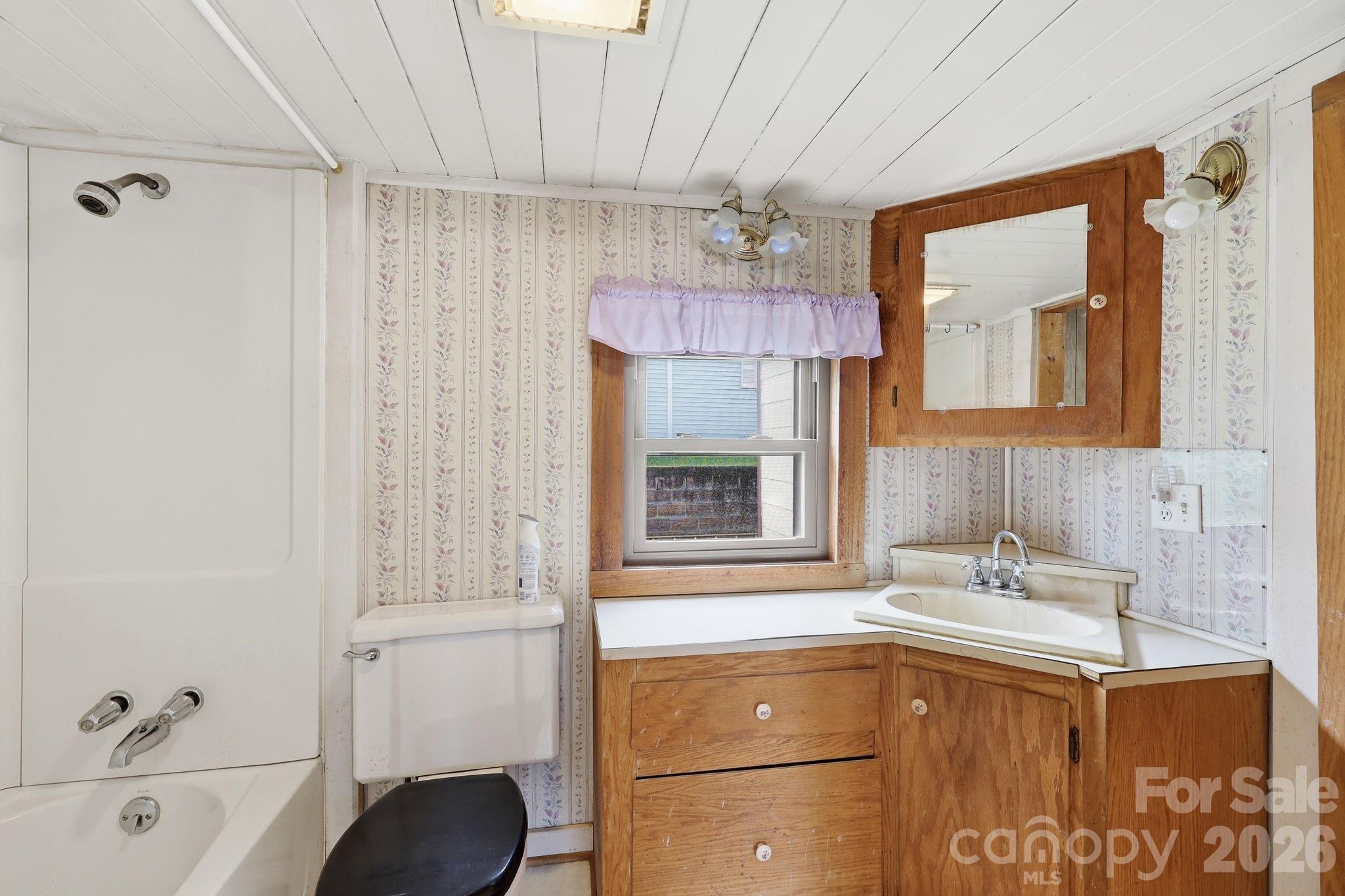 209 Virginia Avenue Property Photo 13