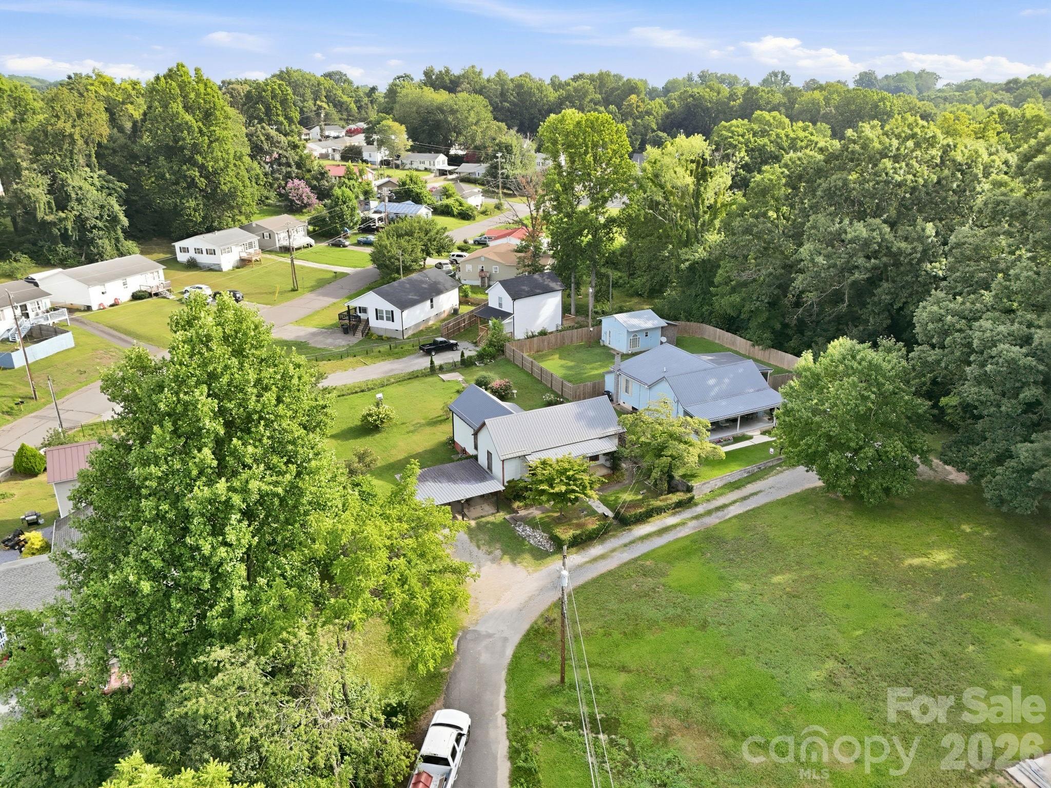 209 Virginia Avenue Property Photo 26