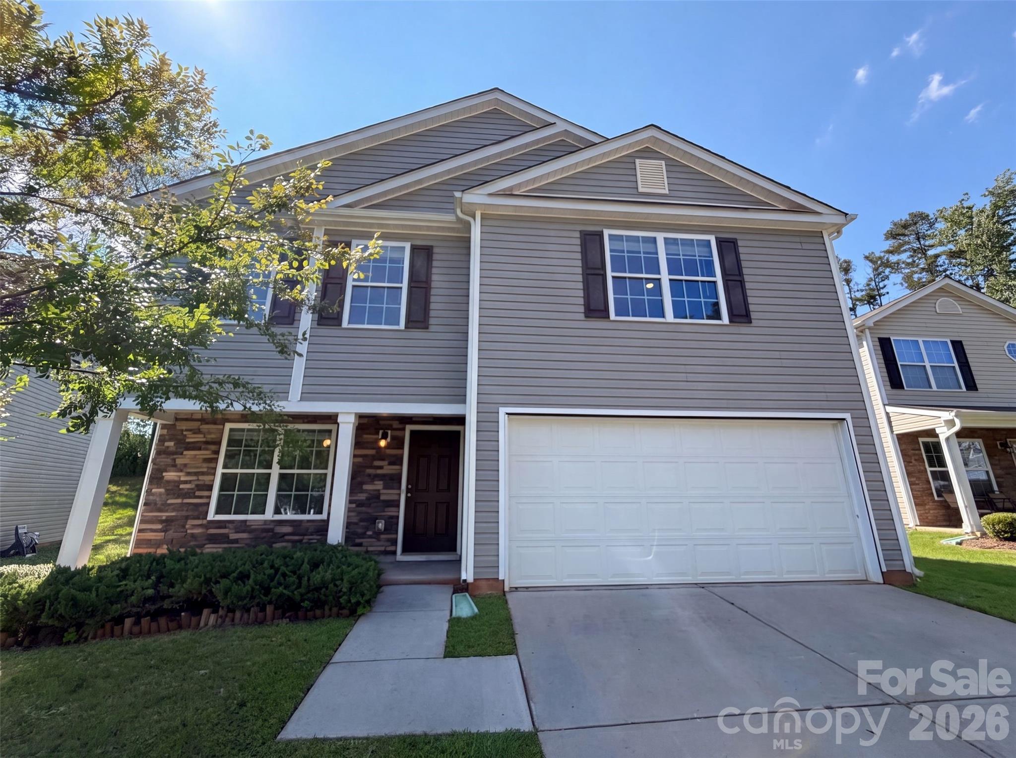 2014 Tarzi Lane Property Photo 1