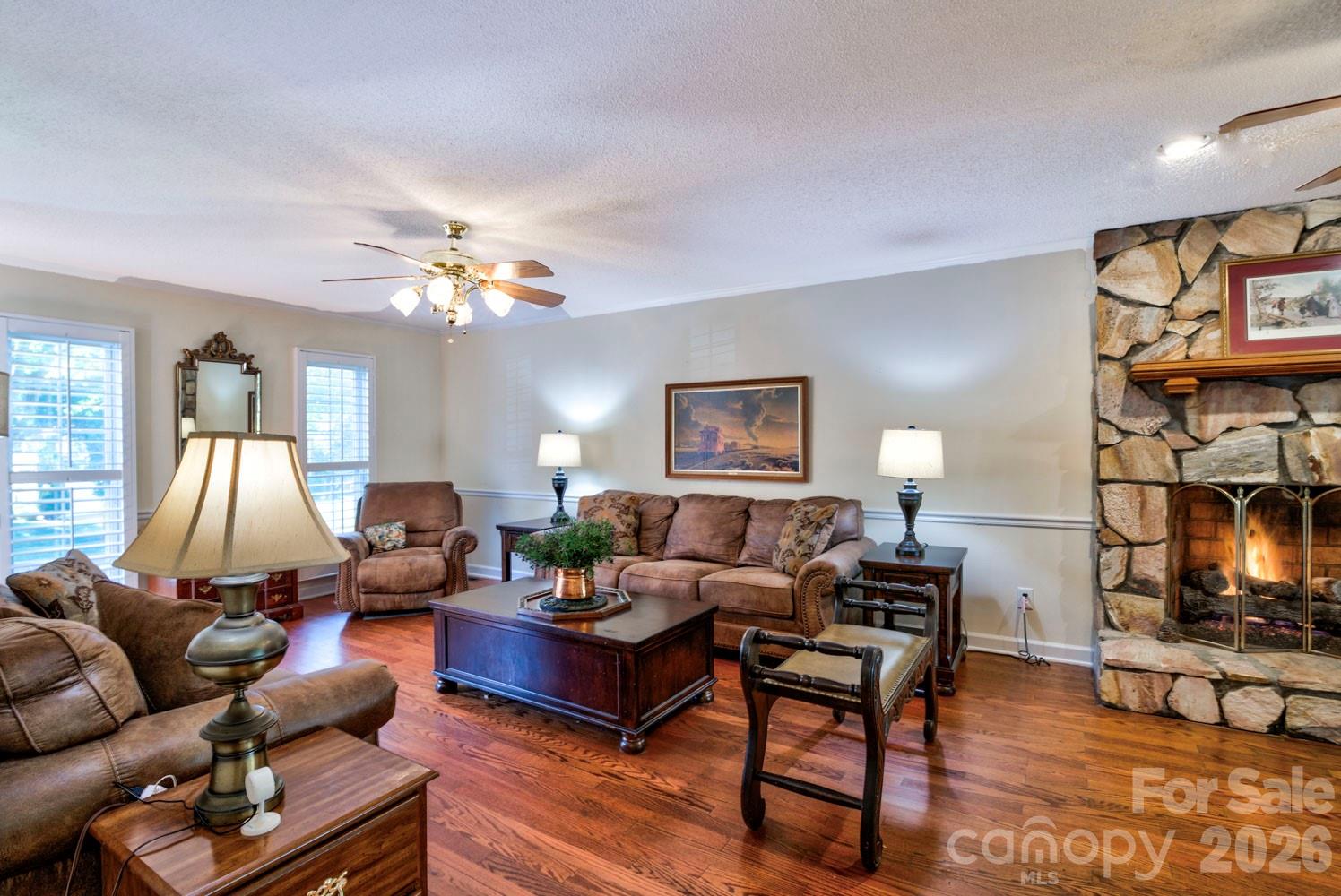 2131 Shadwell Court Property Photo 6