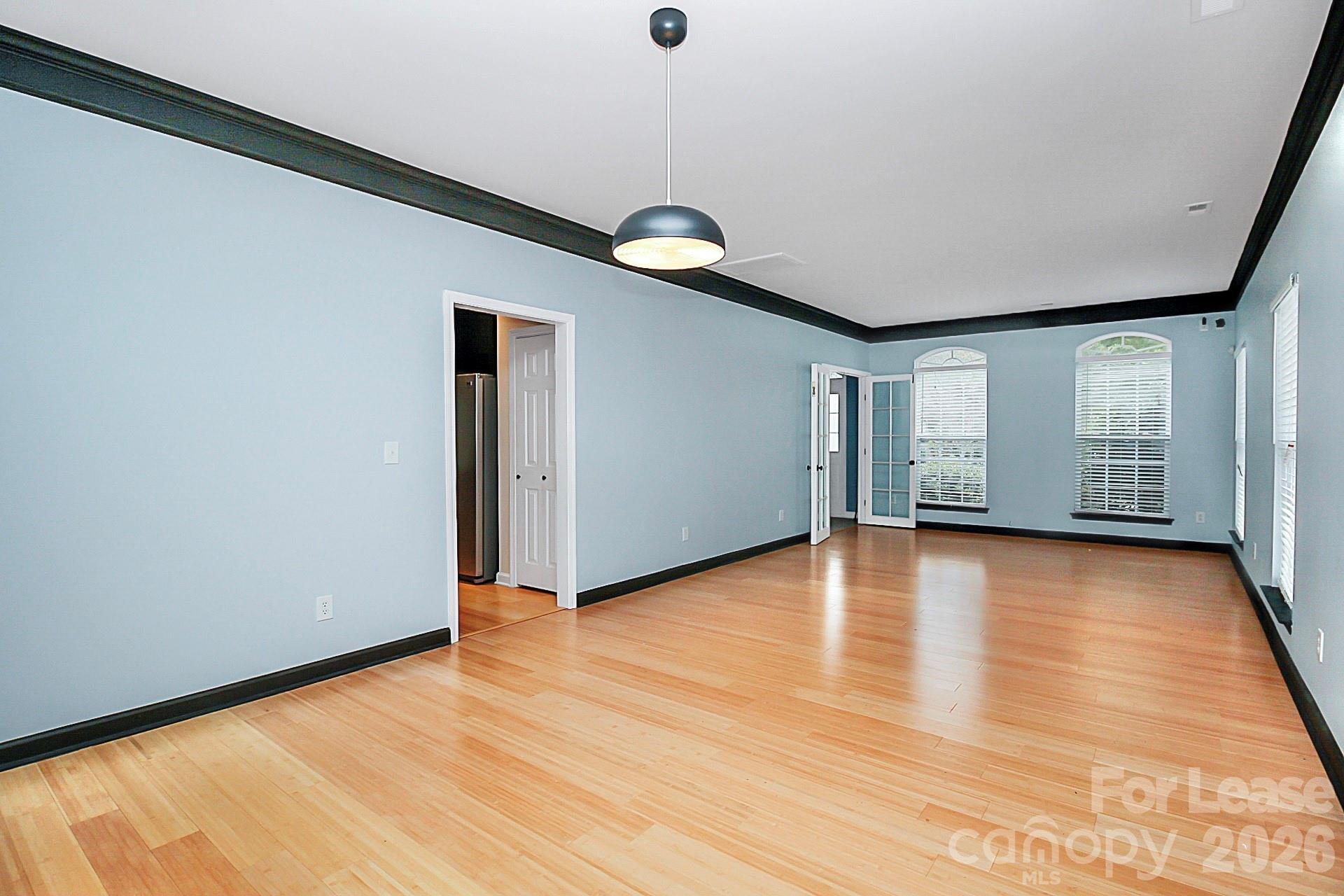 3415 Fallowbrook Forest Drive Property Photo 10