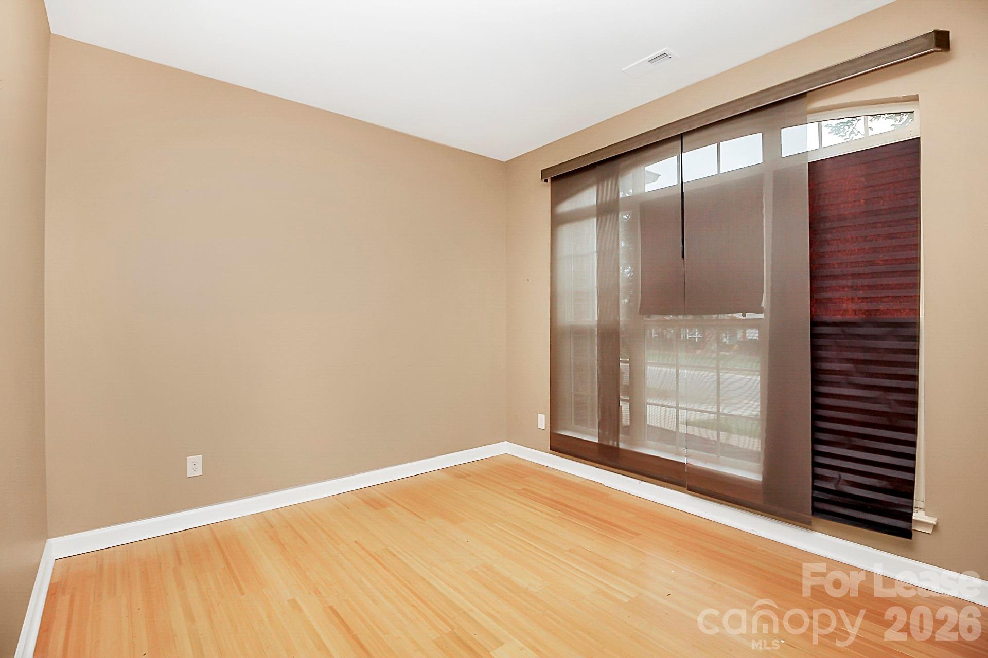 3415 Fallowbrook Forest Drive Property Photo 11