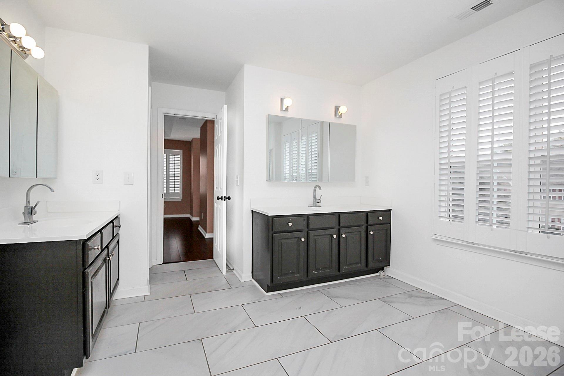 3415 Fallowbrook Forest Drive Property Photo 15