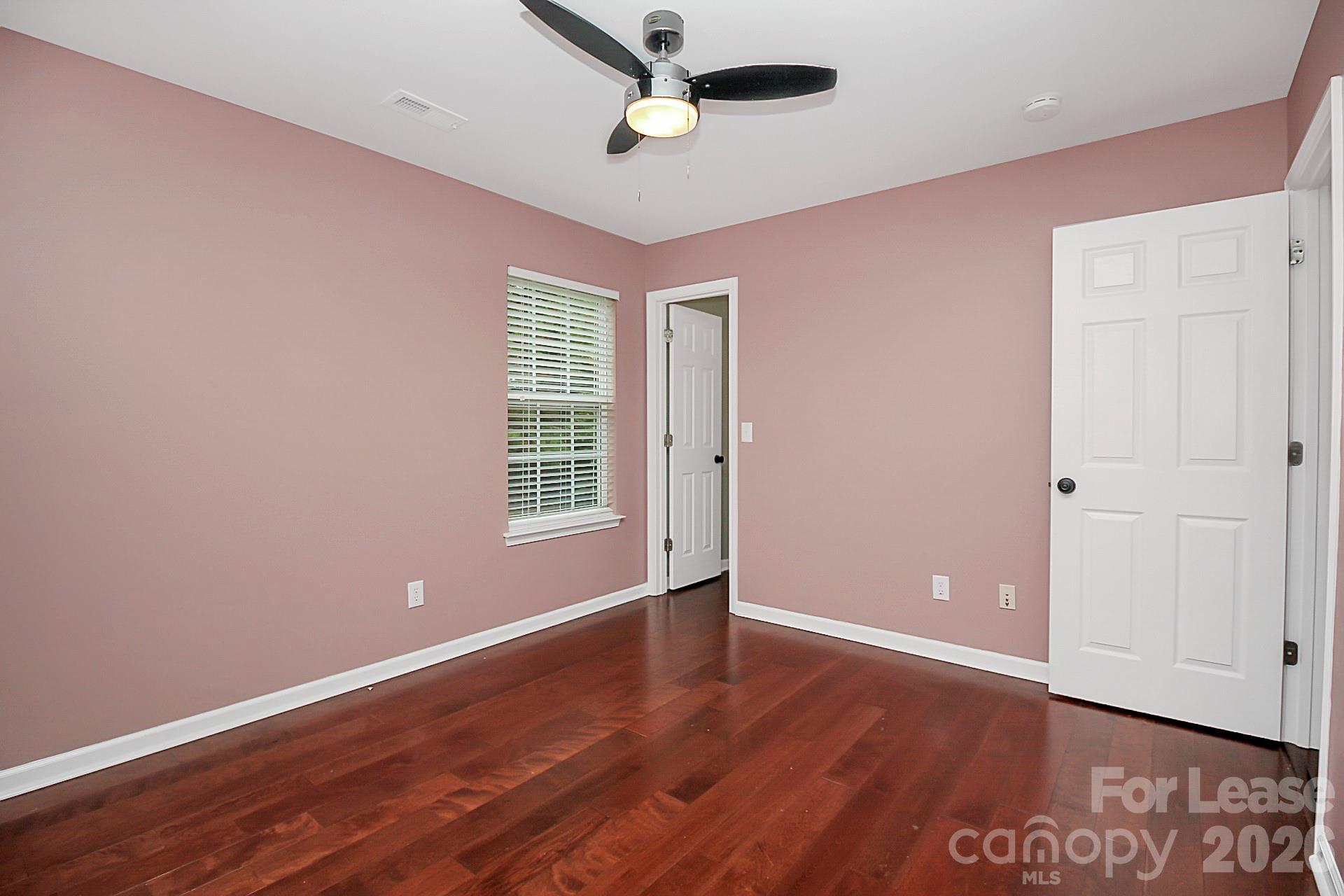 3415 Fallowbrook Forest Drive Property Photo 19