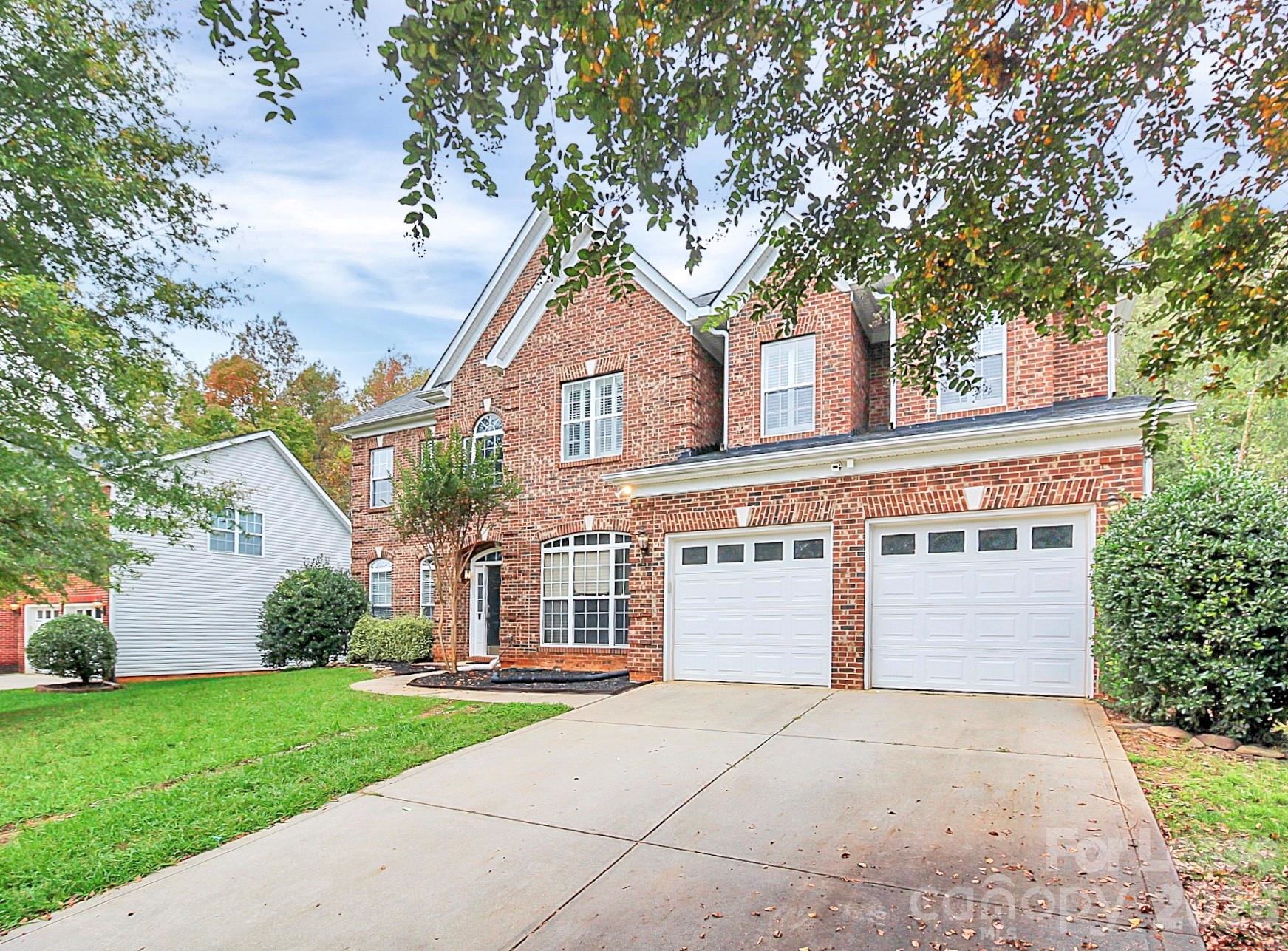 3415 Fallowbrook Forest Drive Property Photo 27
