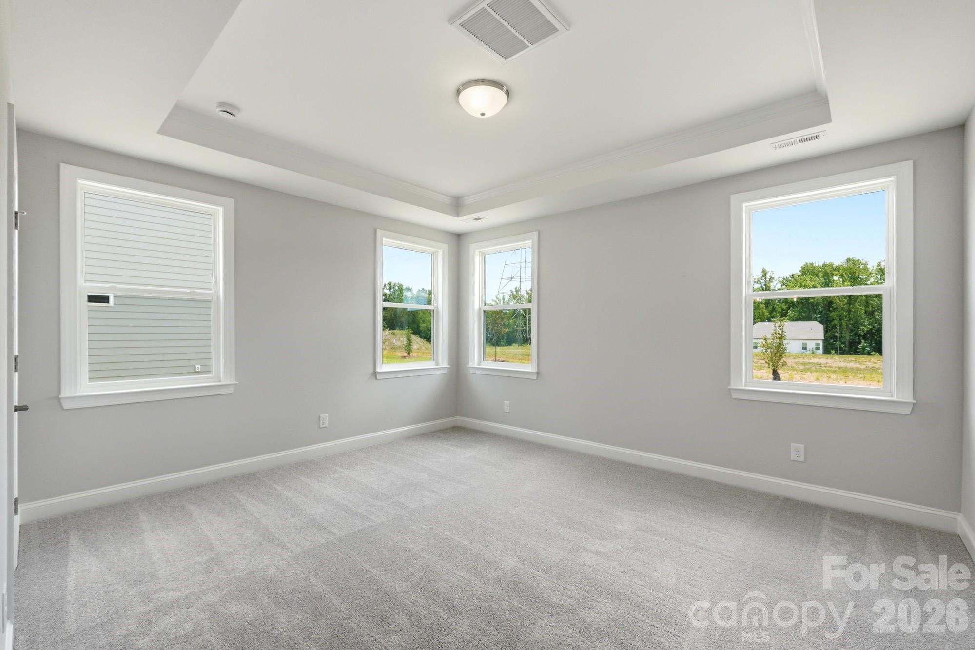 109 Spring Hollow Property Photo 13