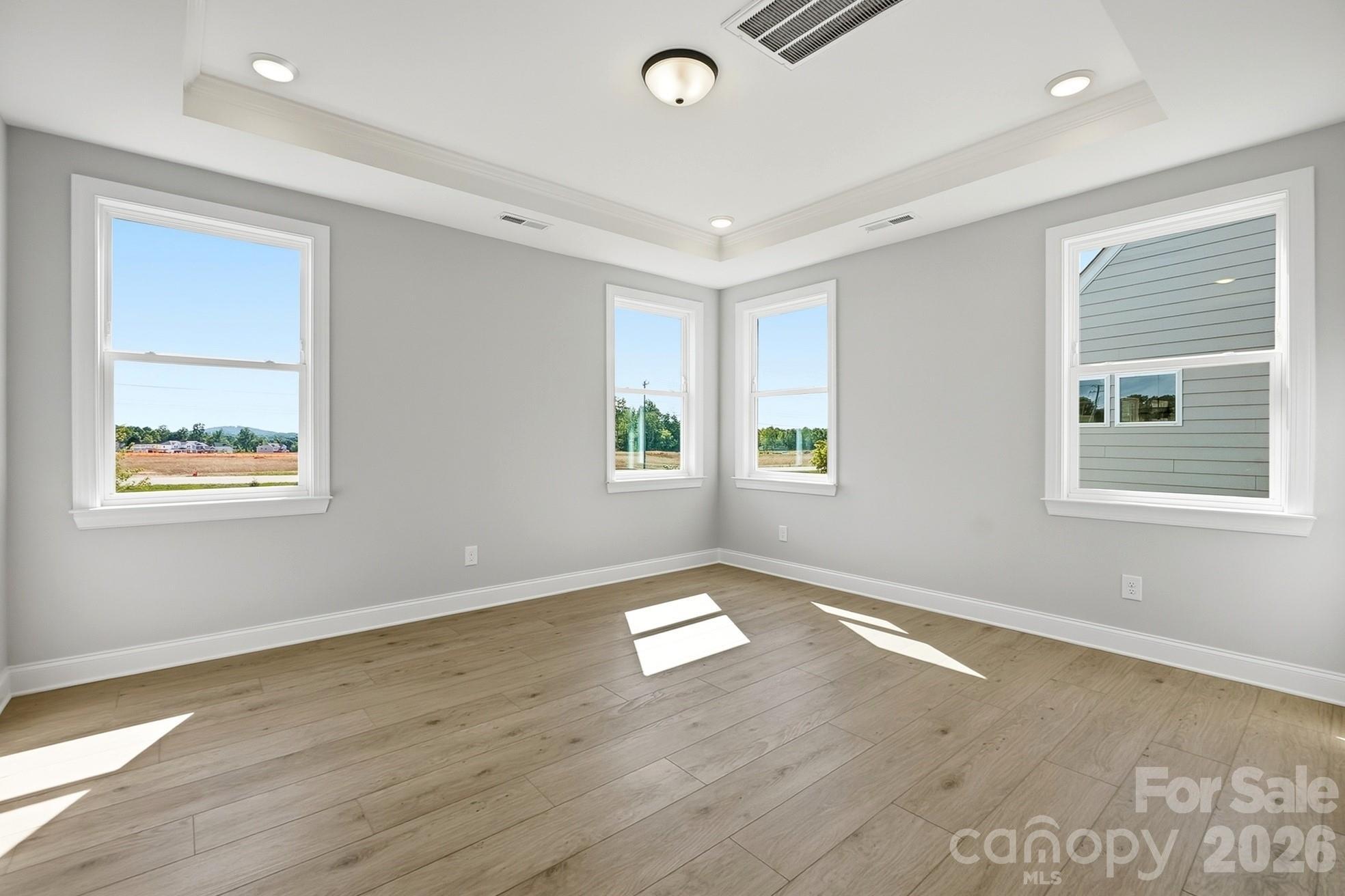 109 Spring Hollow Property Photo 17
