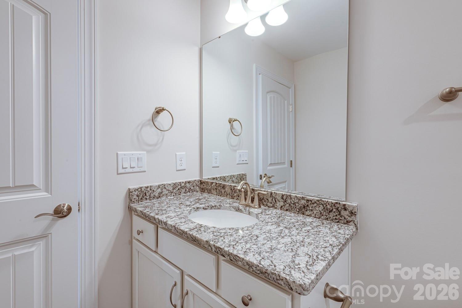 109 Spring Hollow Property Photo 20