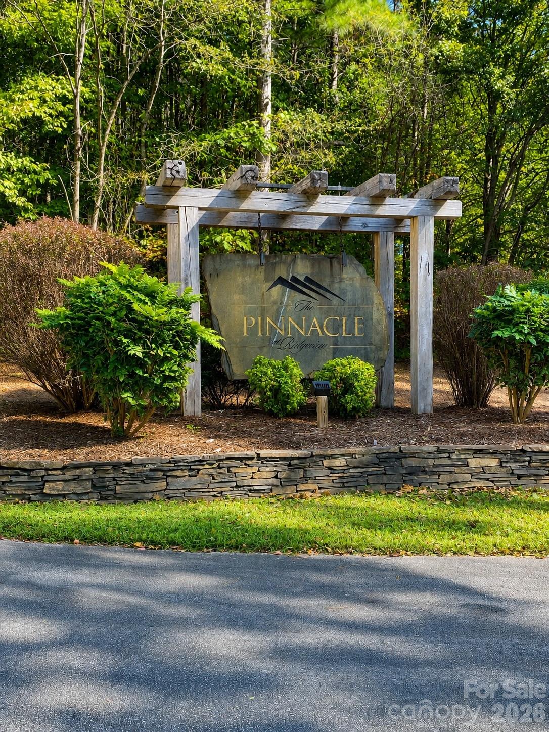 109 Spring Hollow Property Photo 29