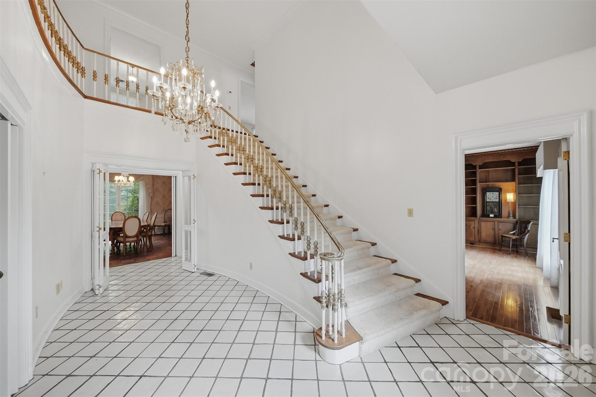 2373 Wilkesboro Boulevard Property Photo 6