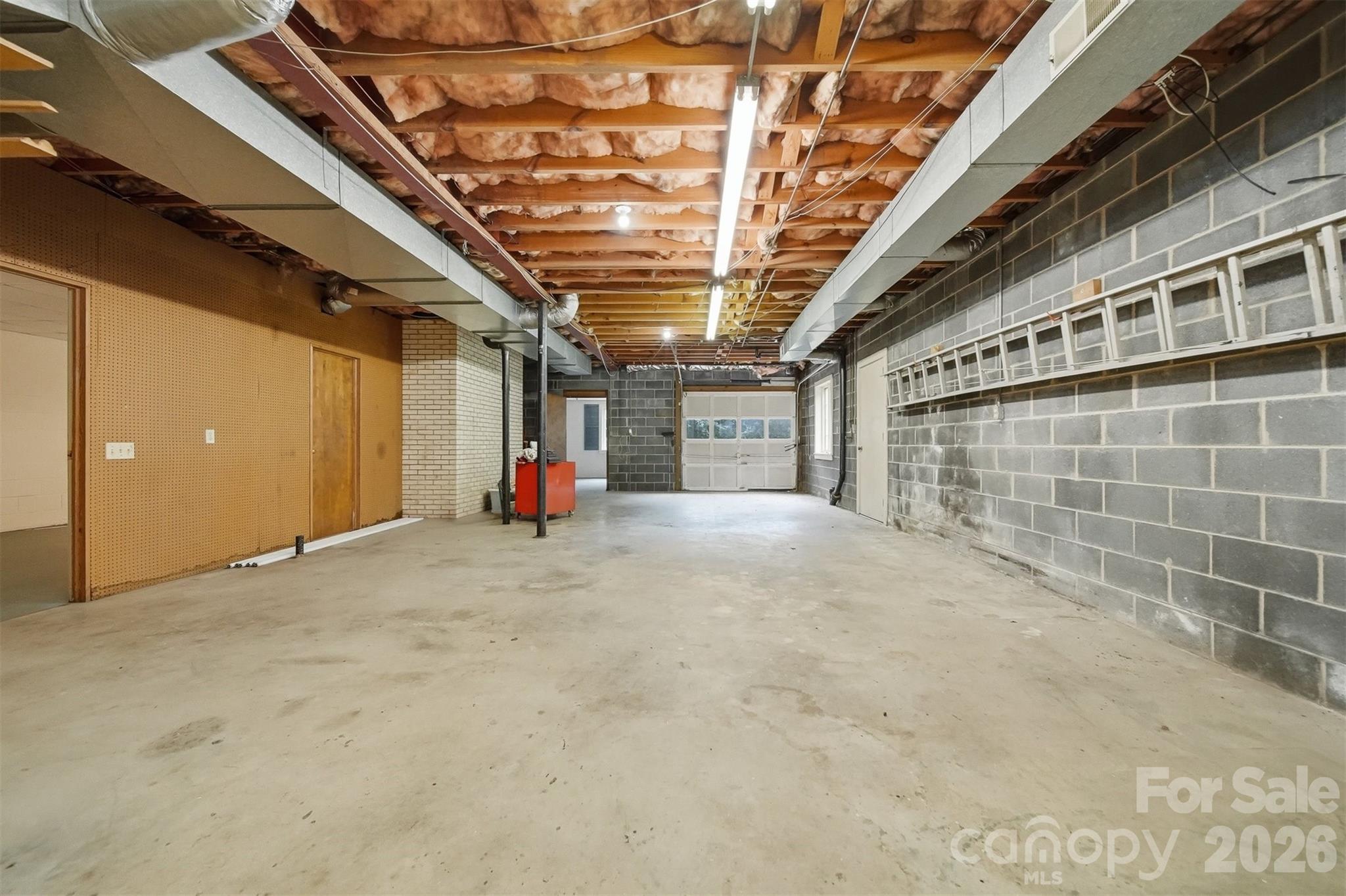 2373 Wilkesboro Boulevard Property Photo 37