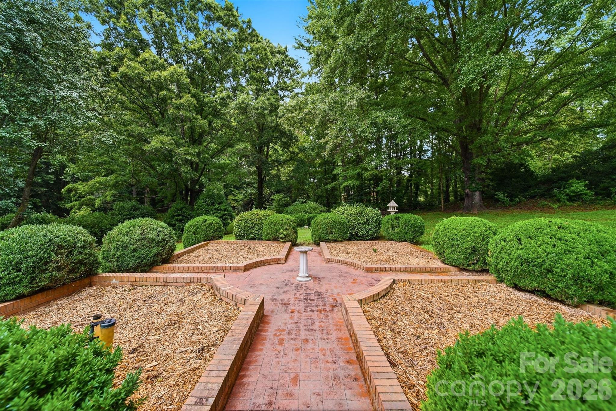 2373 Wilkesboro Boulevard Property Photo 40