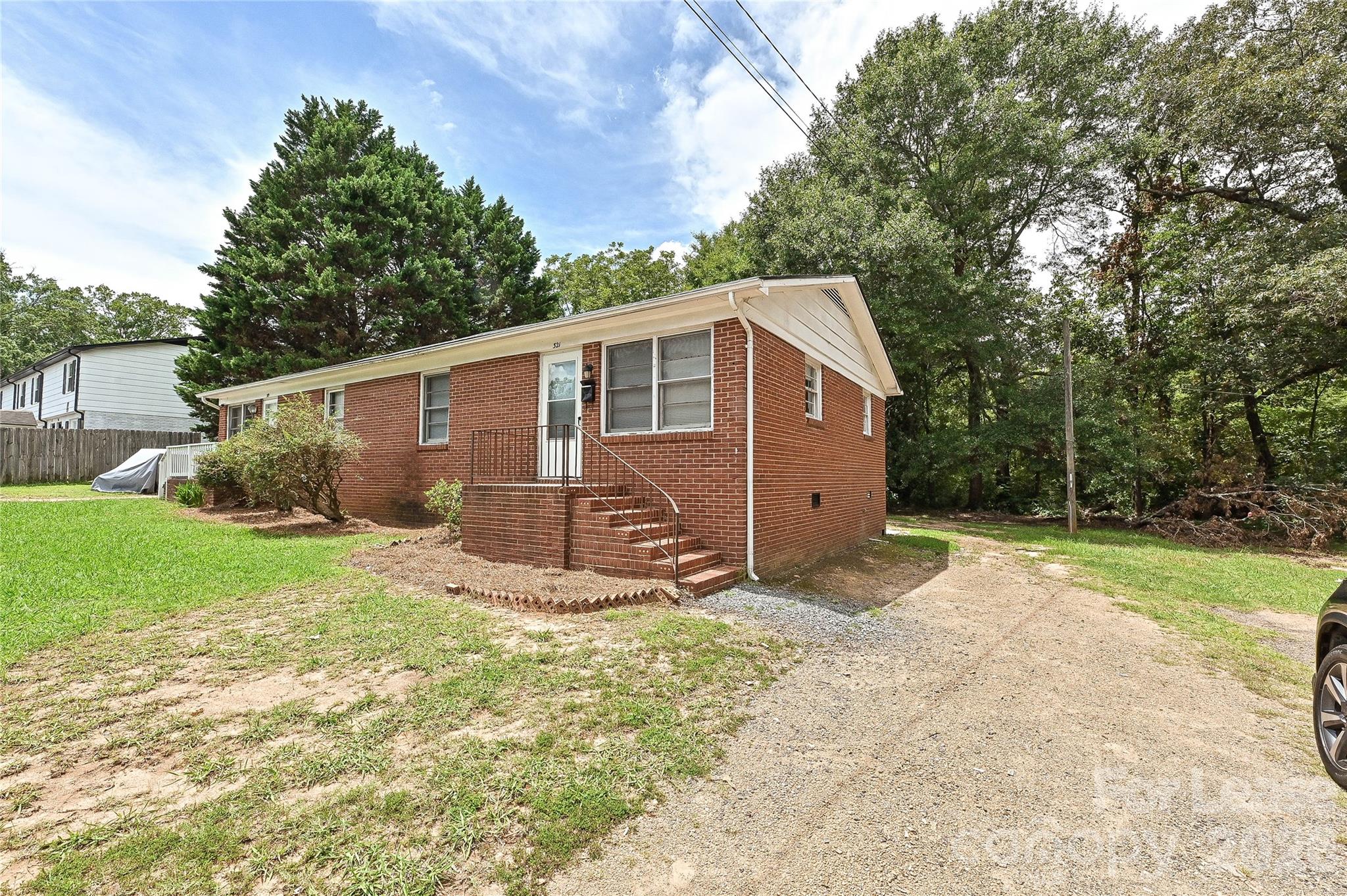 321 Hamilton Drive Property Photo 18