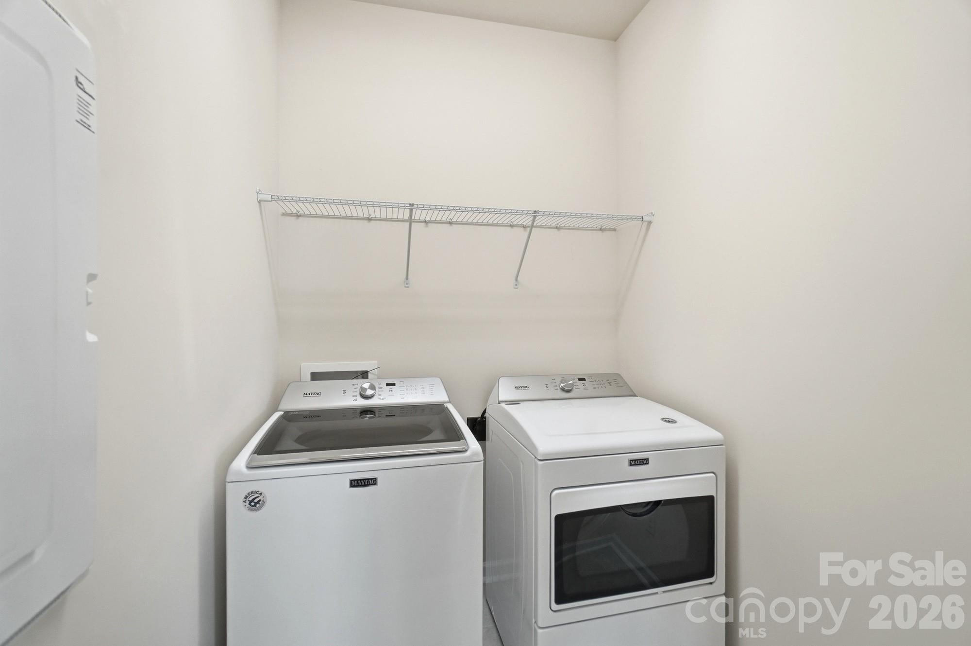 1620 Red Leaf Drive Property Photo 33