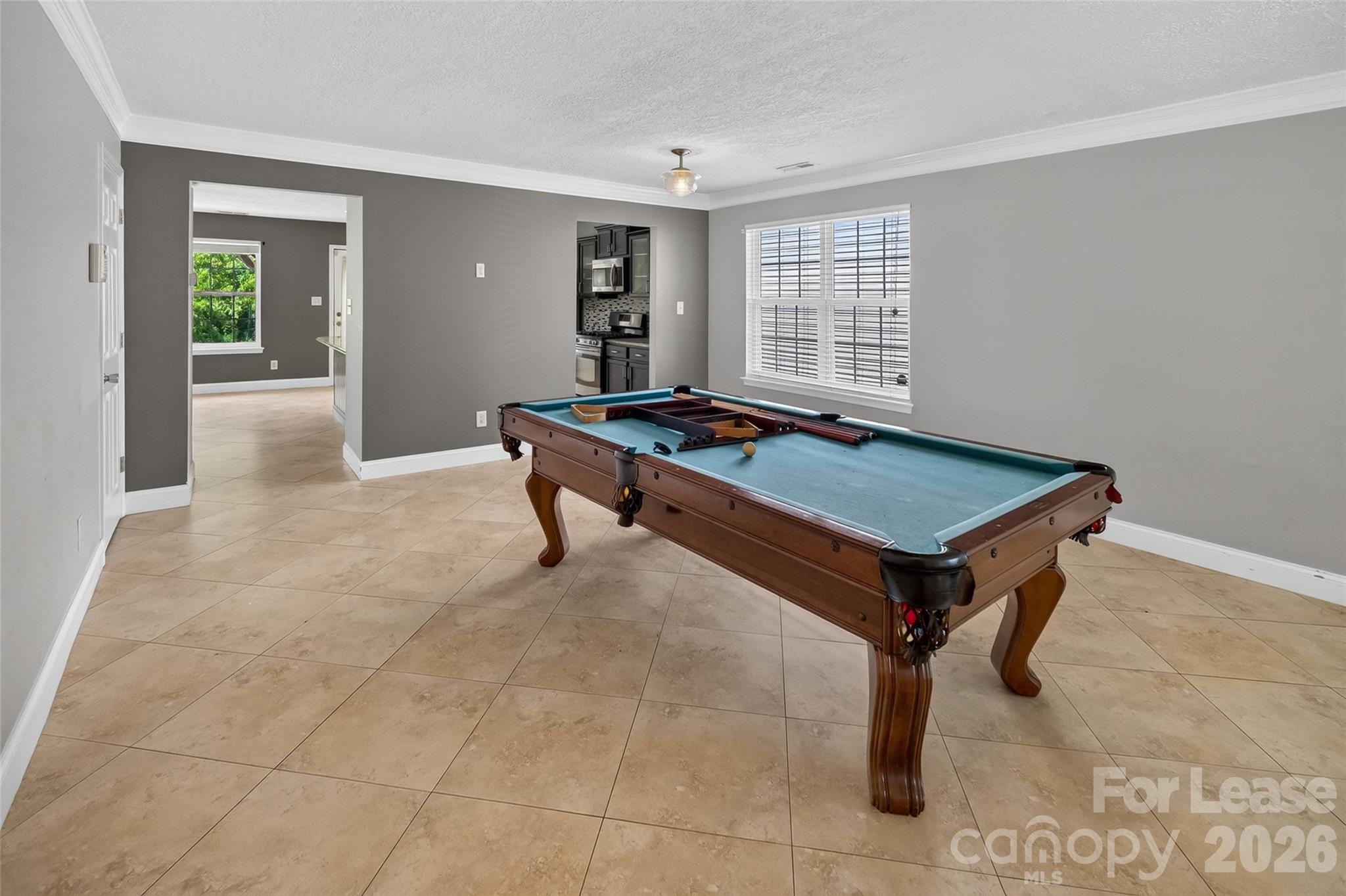 10745 Glenluce Avenue Property Photo 2
