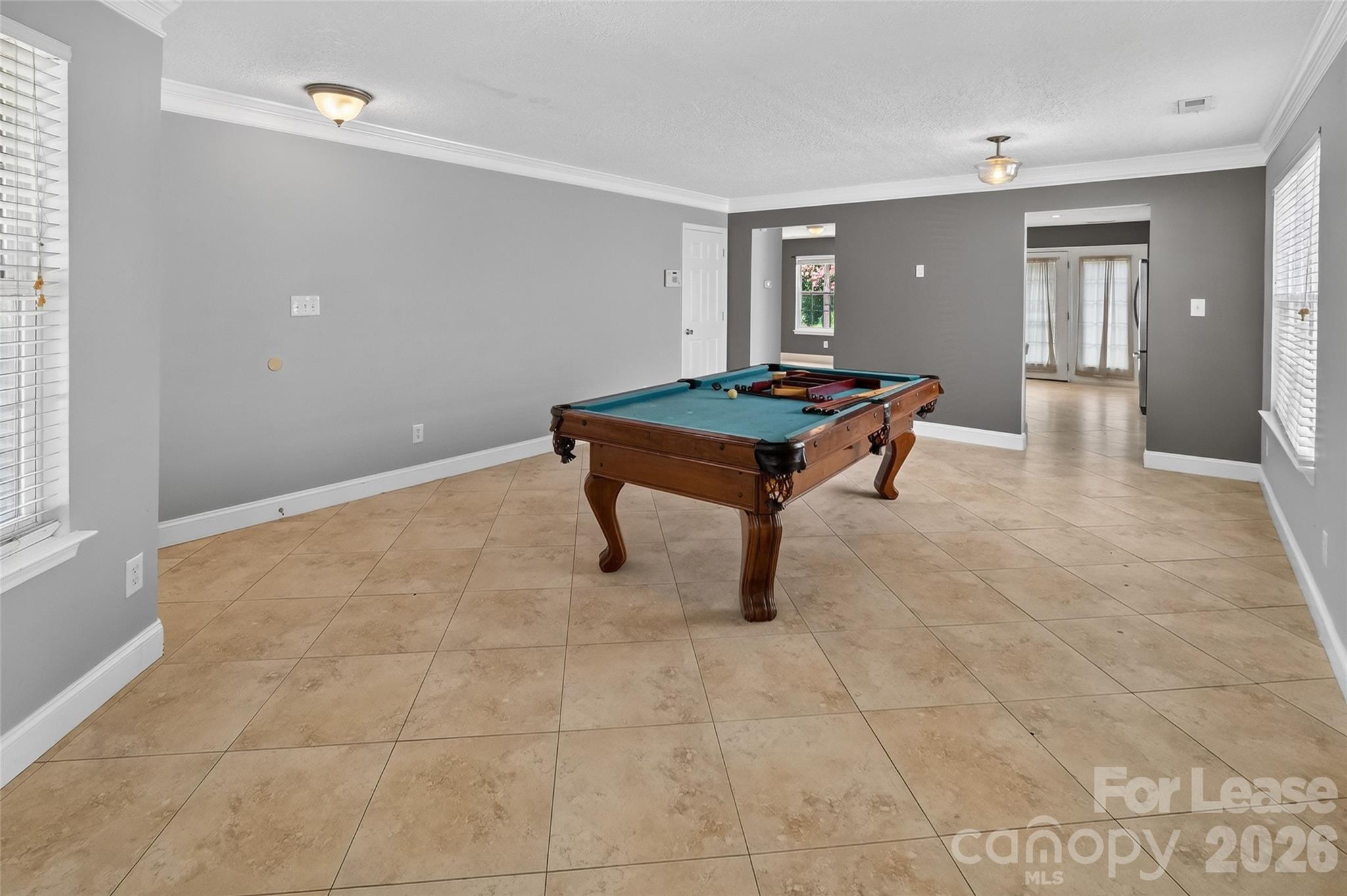 10745 Glenluce Avenue Property Photo 5