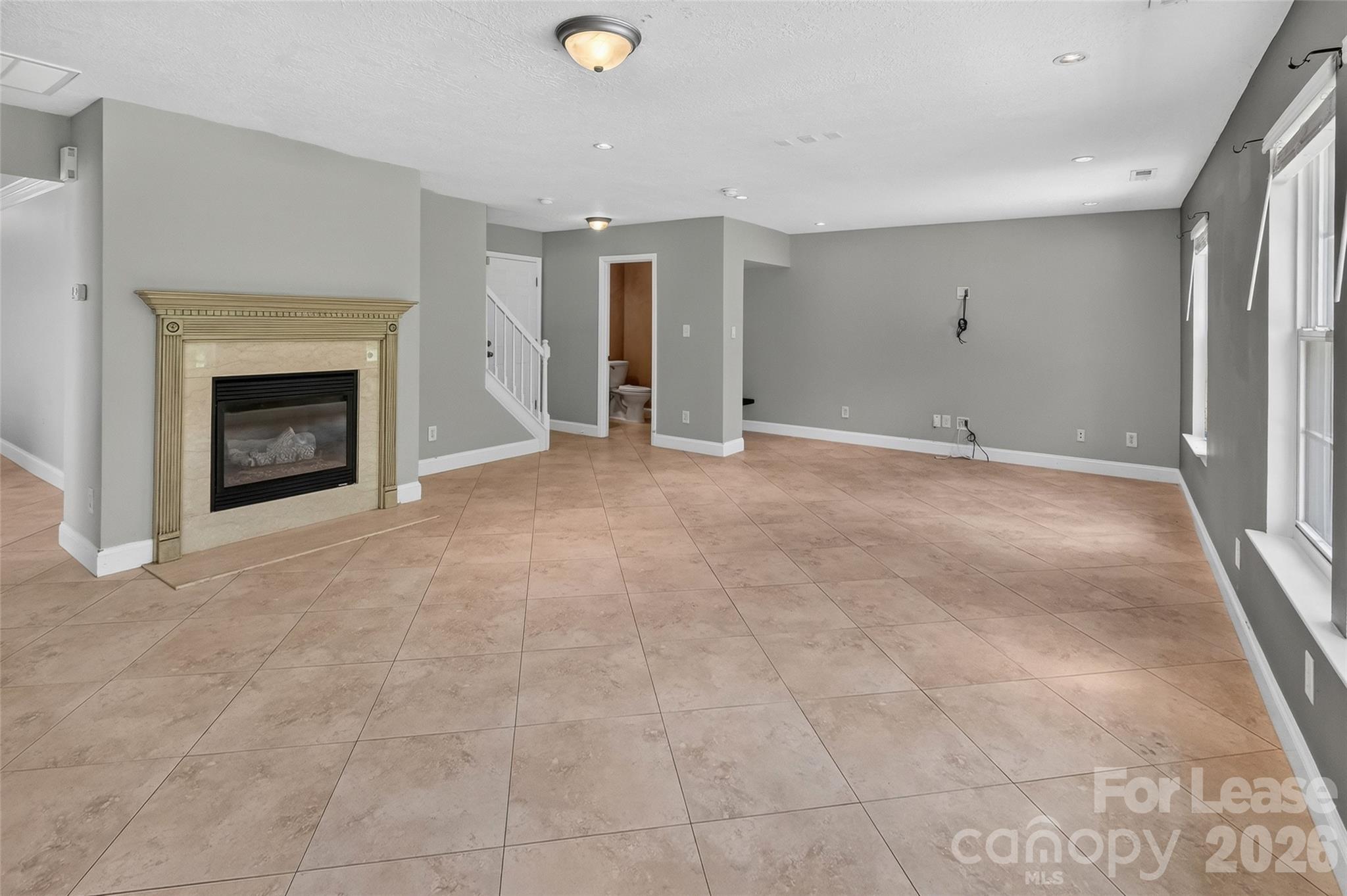 10745 Glenluce Avenue Property Photo 7